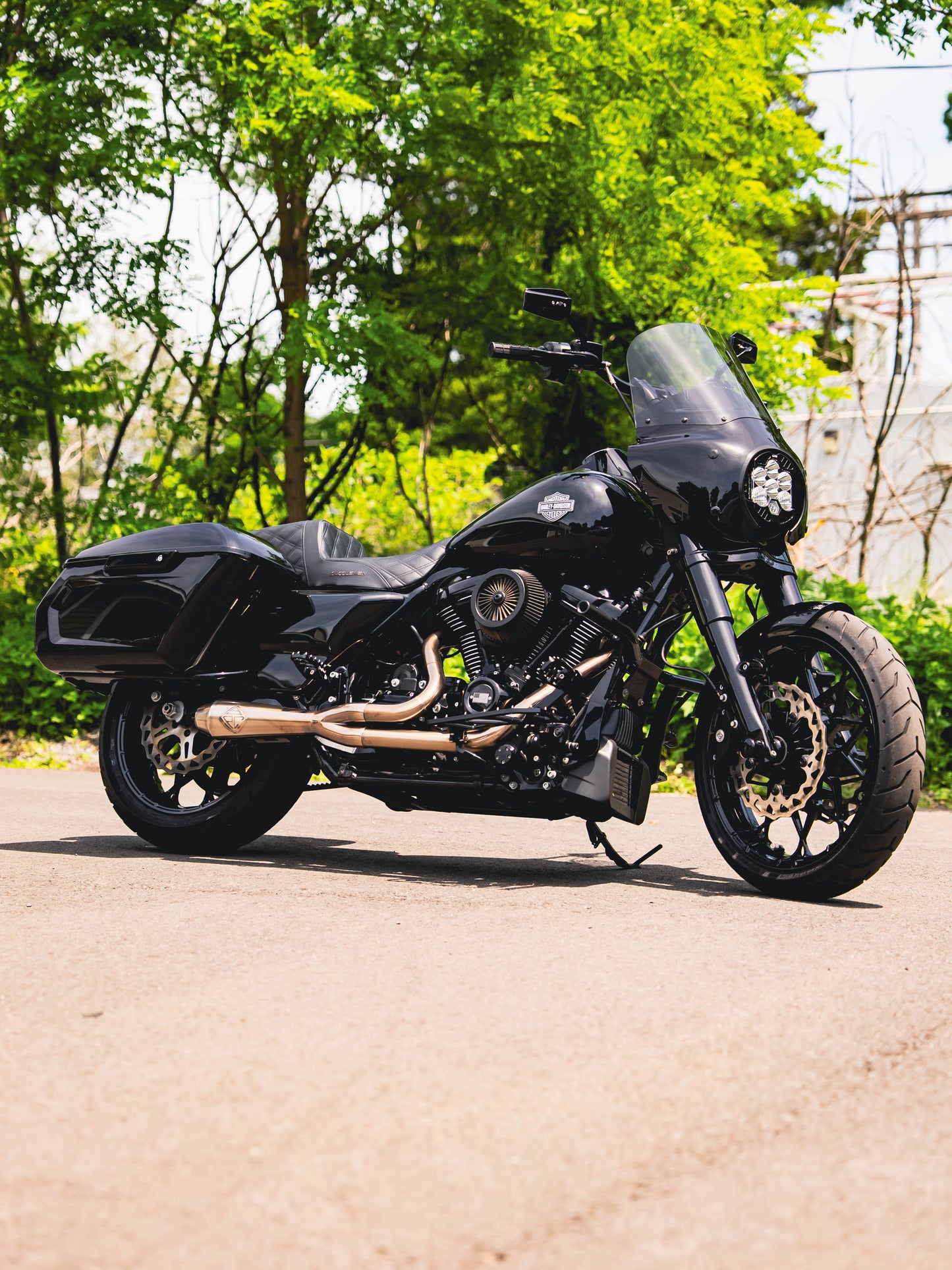 2023 ROAD KING SPECIAL