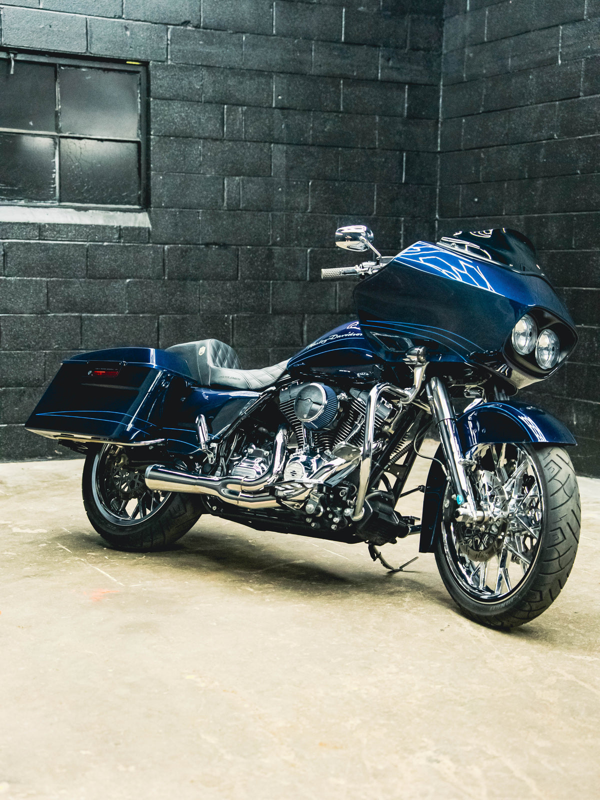 2013 ROAD GLIDE BIG BLUE PEARL
