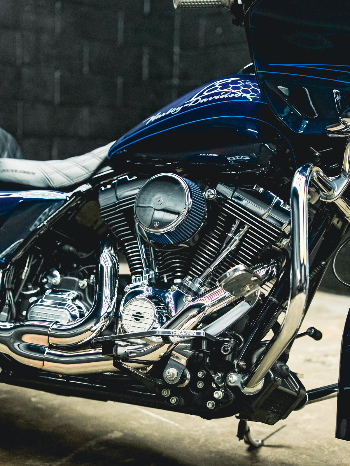 2013 ROAD GLIDE BIG BLUE PEARL