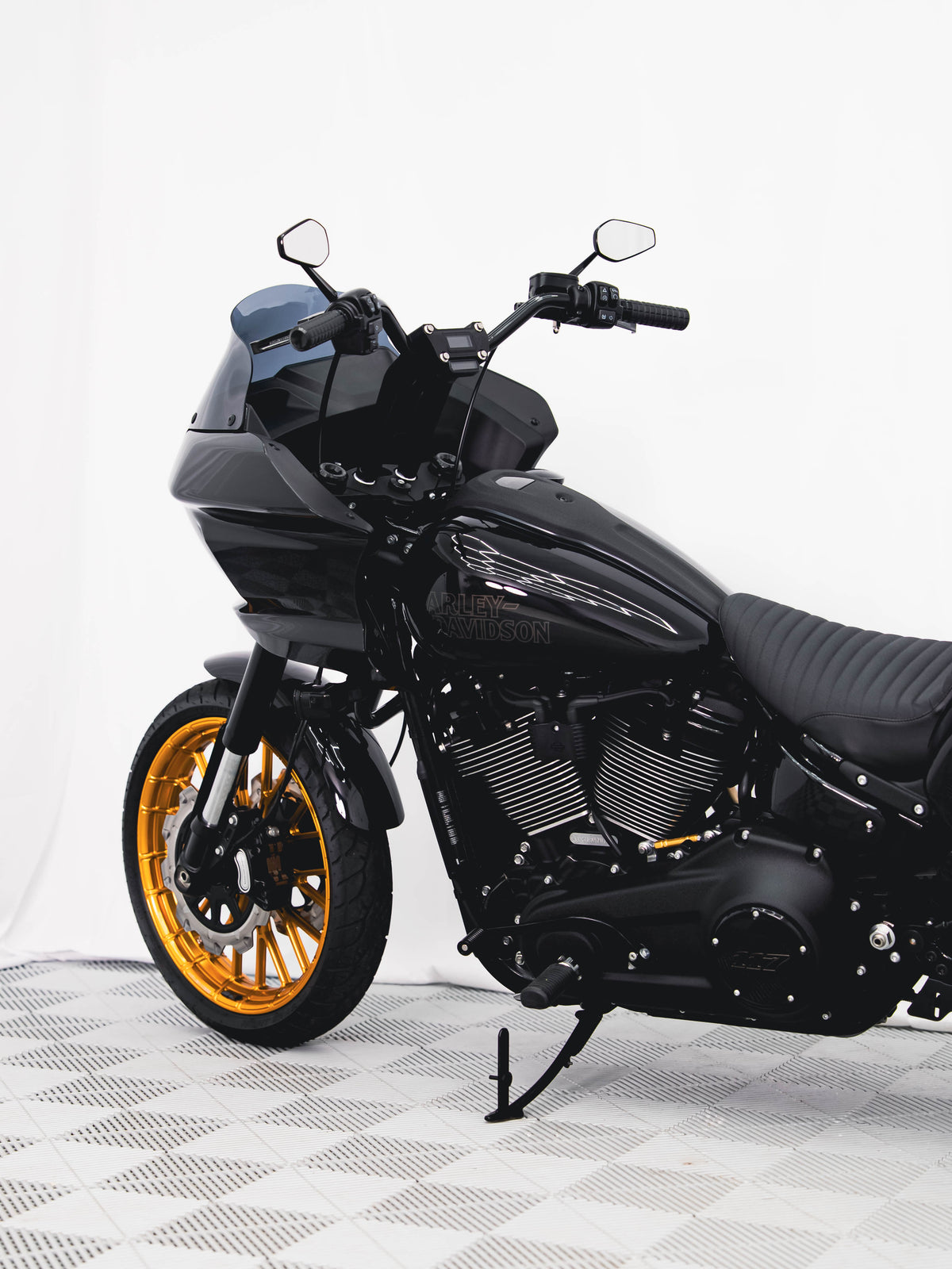 2023 LOW RIDER S
