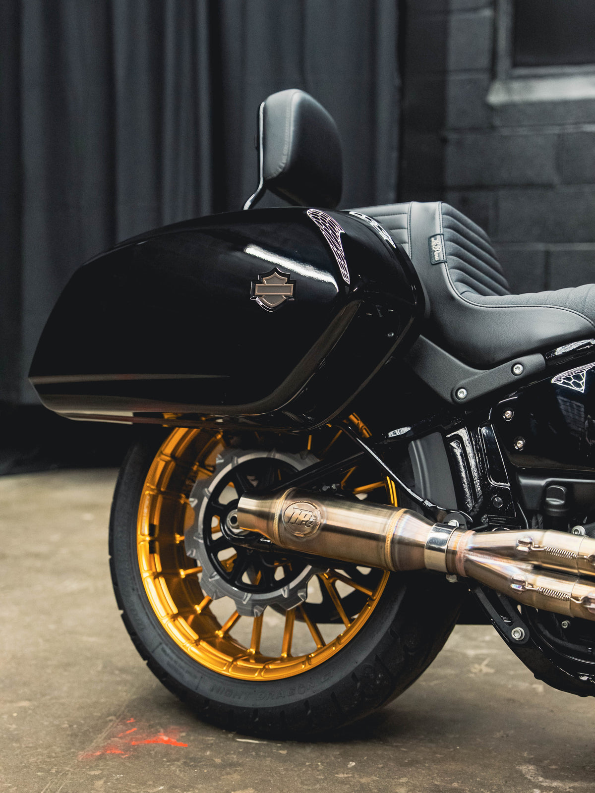 2023 LOW RIDER S