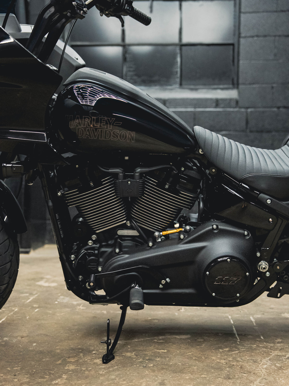 2023 LOW RIDER S