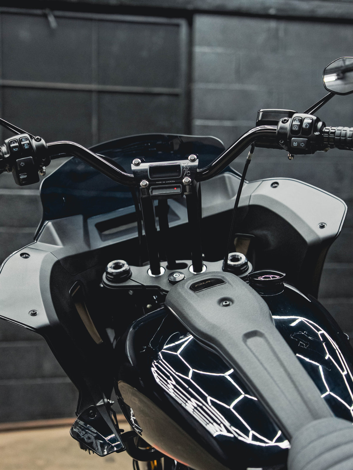 2023 LOW RIDER S
