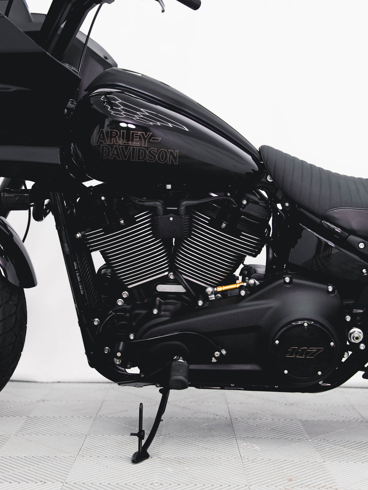 2023 LOW RIDER S