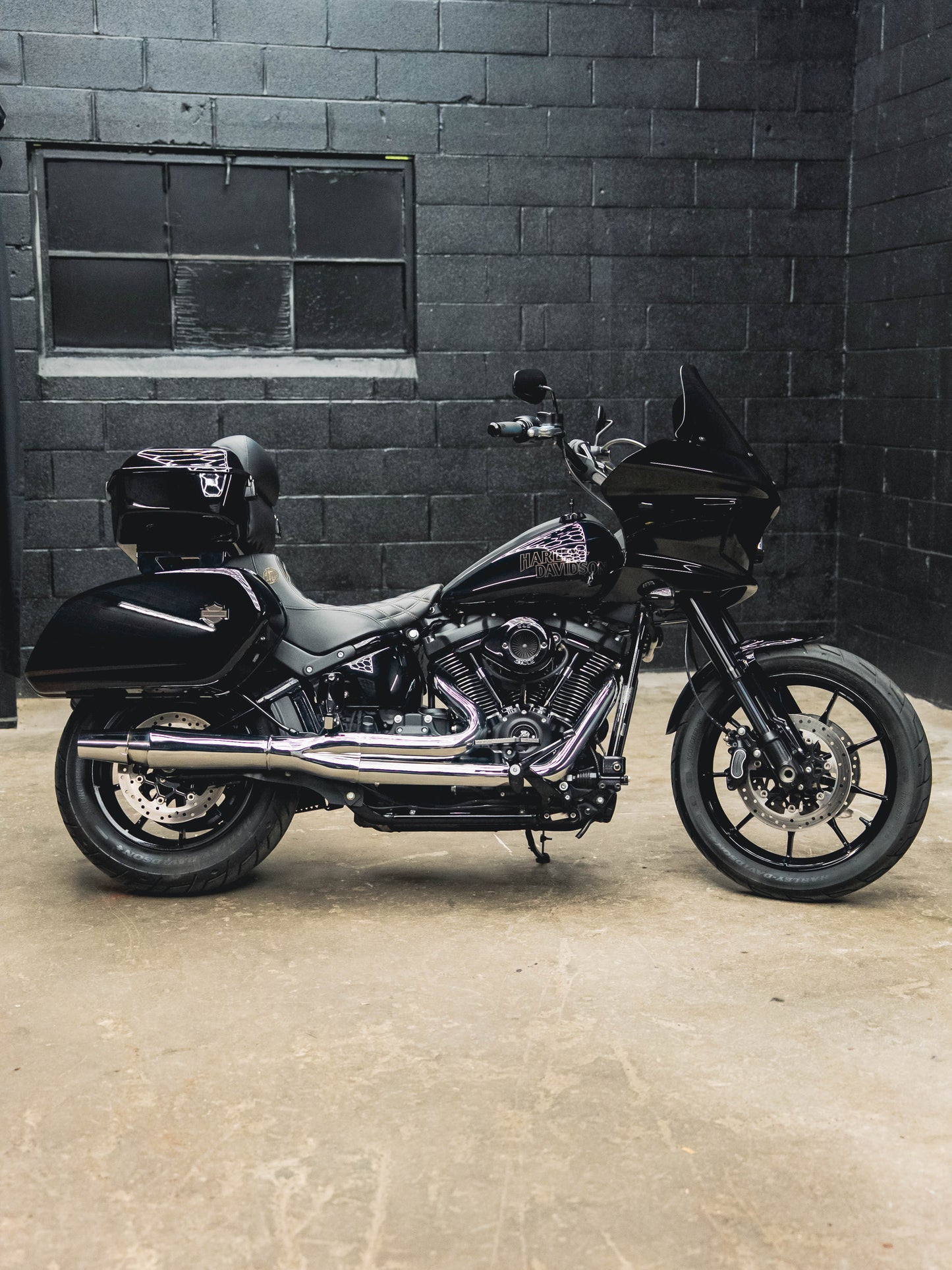 2023 LOW RIDER ST 132" S&S