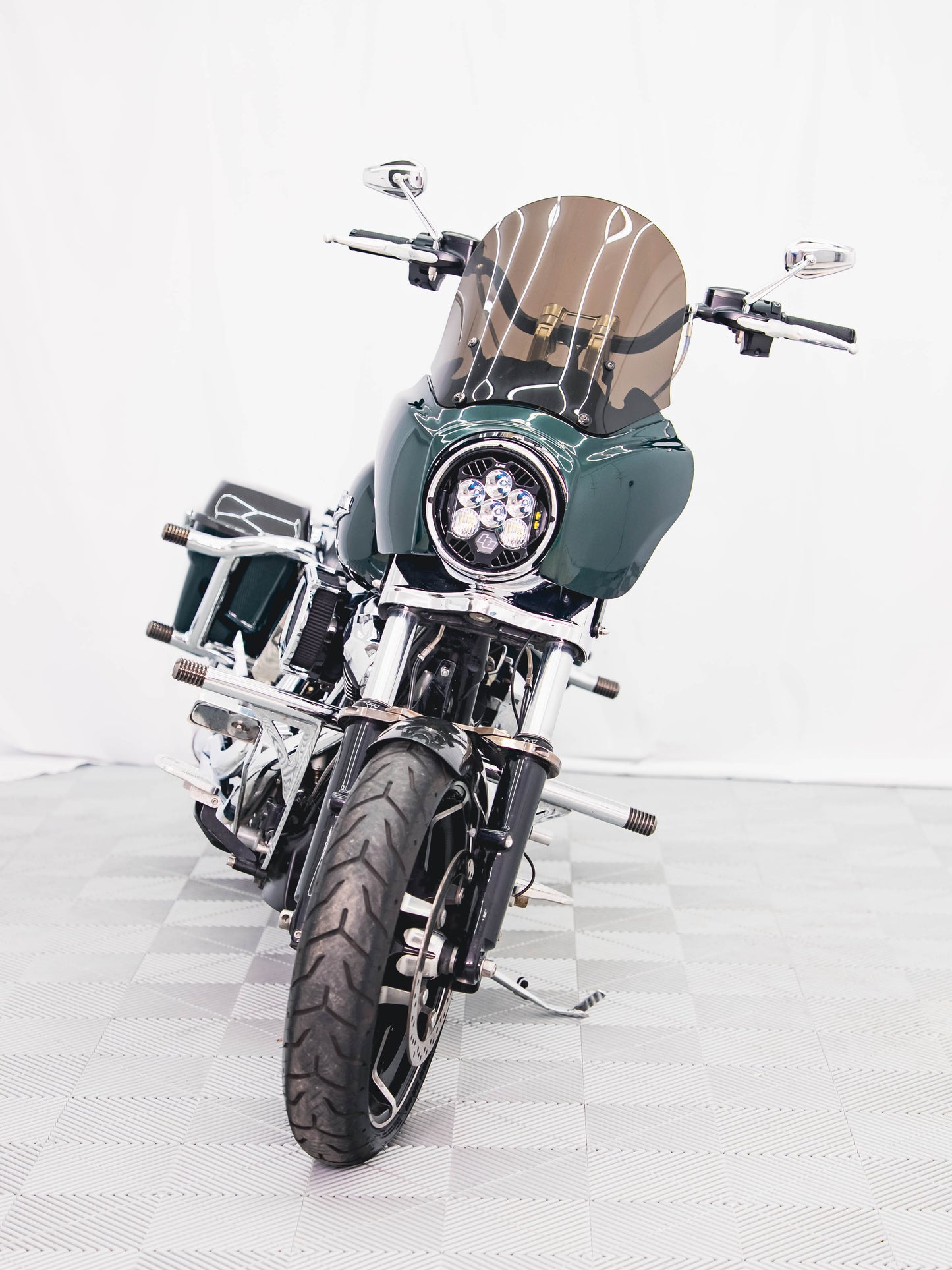 2018 ROAD KING 124" FUEL MOTO! CARBON