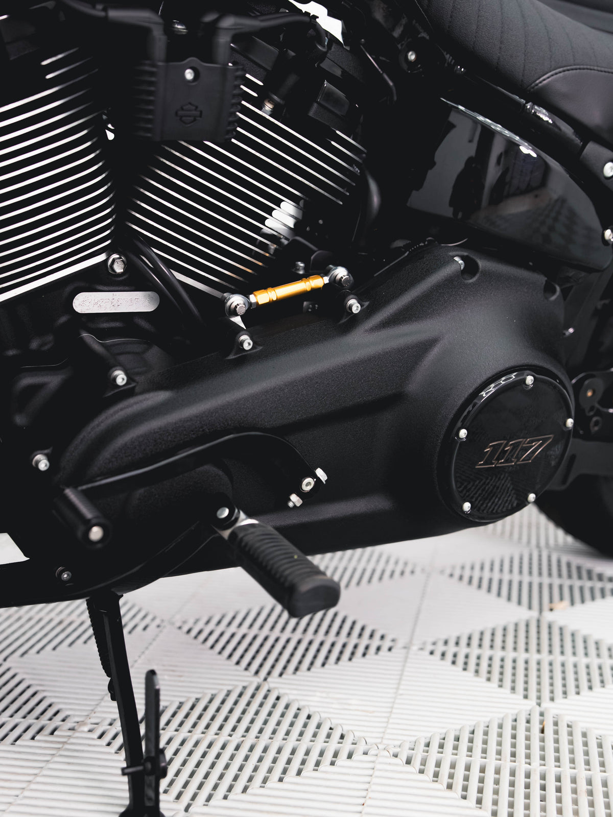 2023 LOW RIDER S