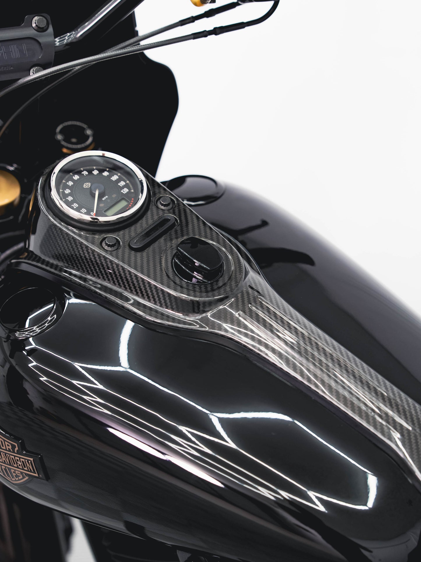2015 FXDB STREET BOB