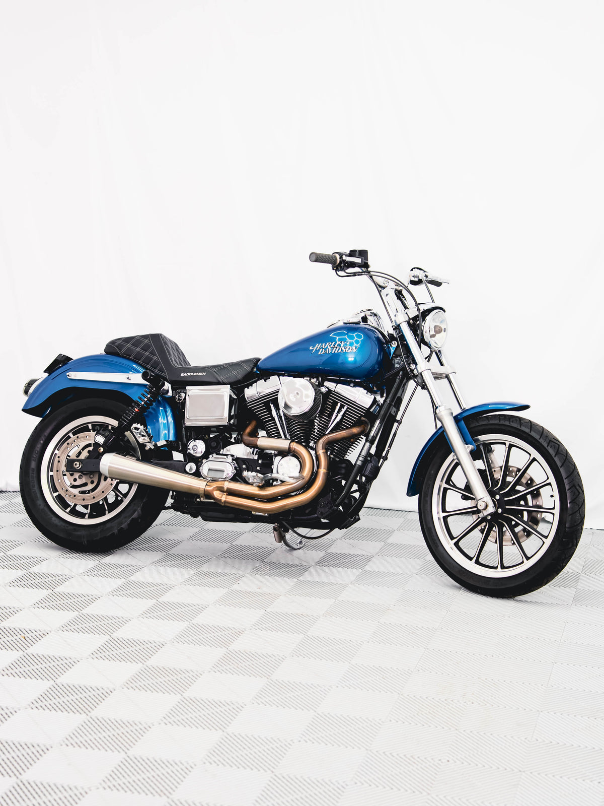 2005 FXDL CHOPPER BLUE PEARL 7K MILES
