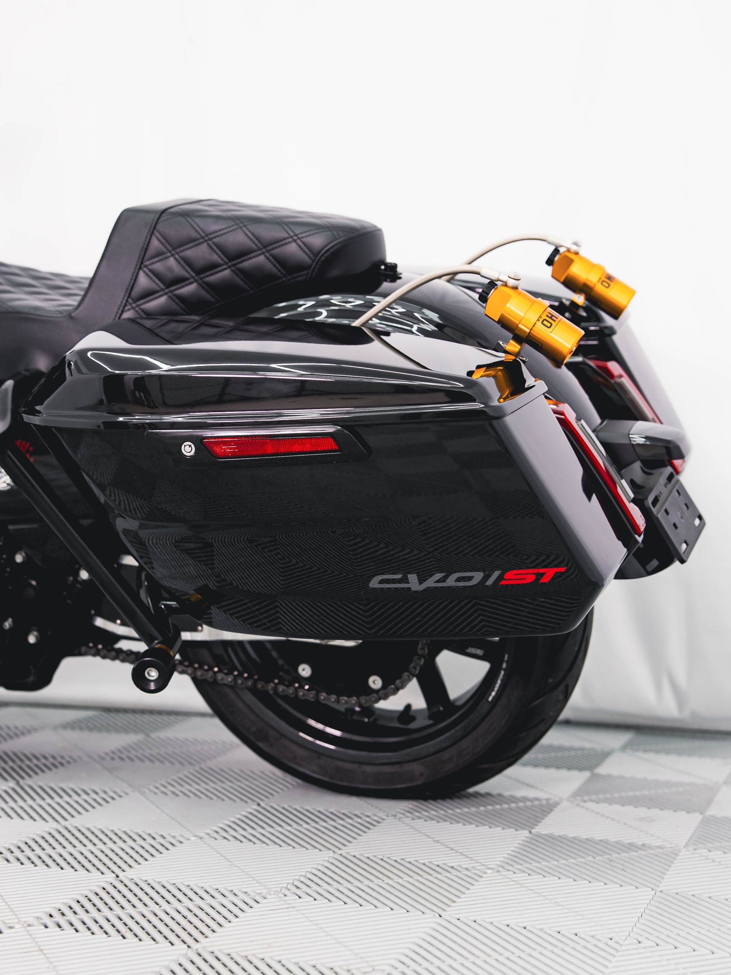 2024 CVO ST 205HP! 2k MILES!