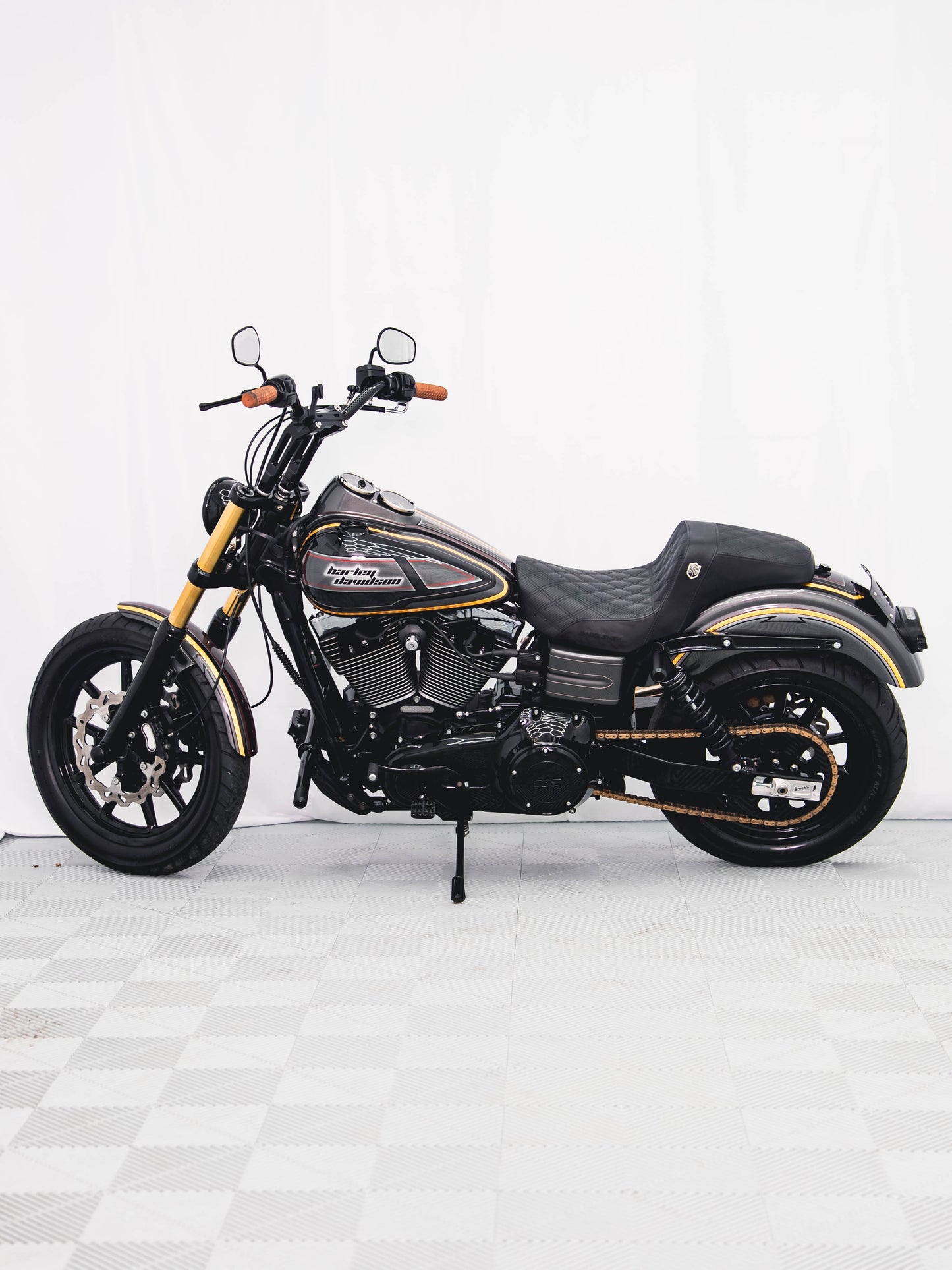 2016 FXDL