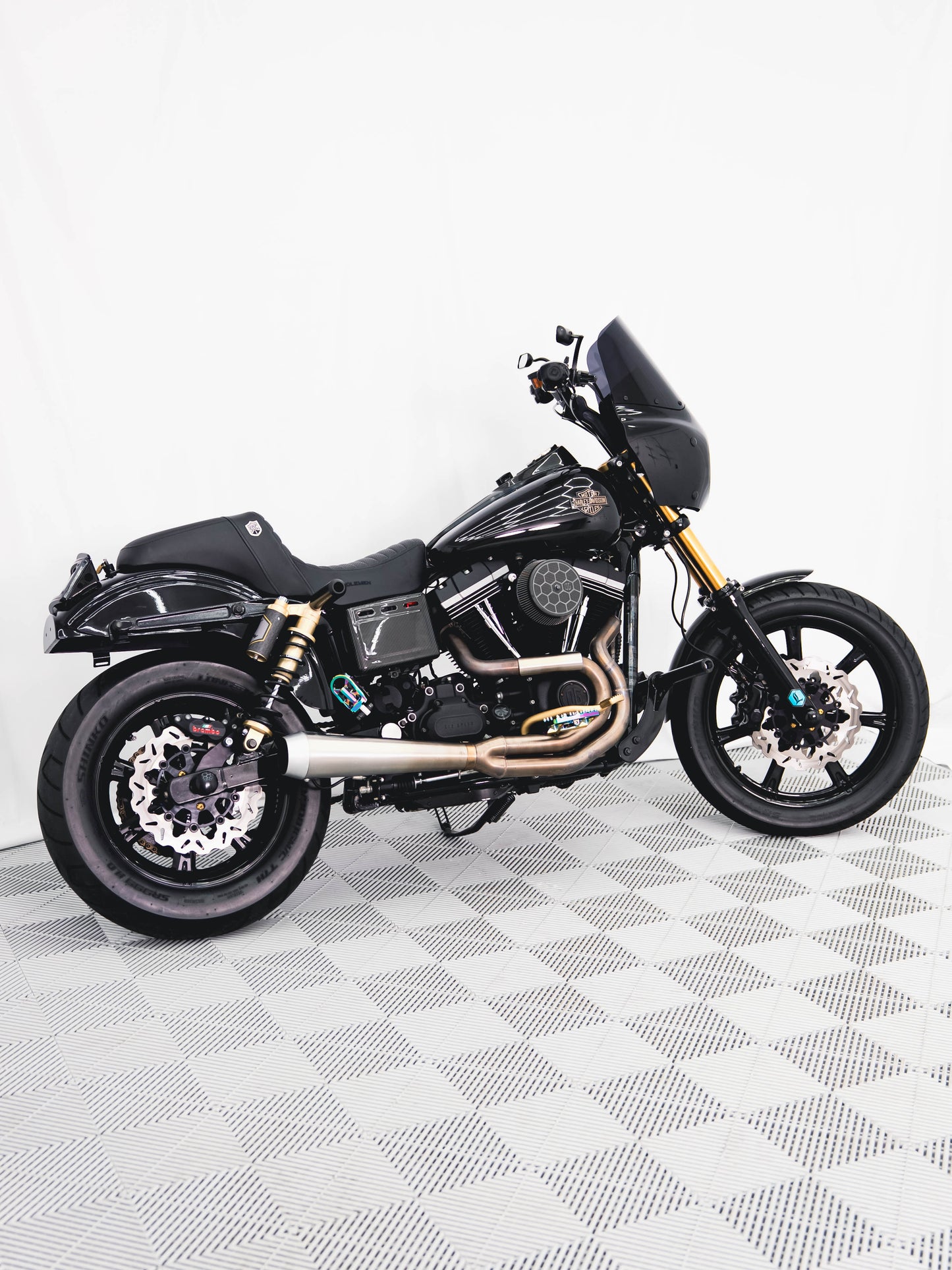 2015 FXDB STREET BOB
