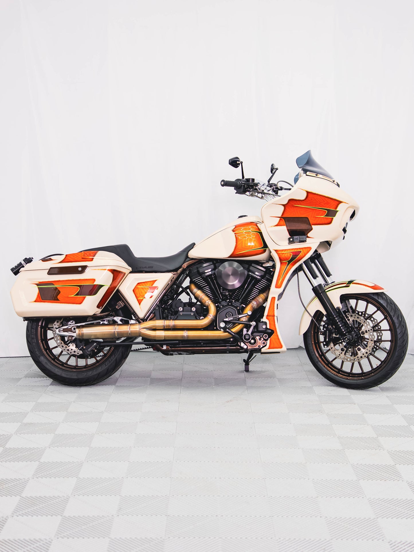 2022 ROAD GLIDE 135" CRATE MOTOR 155HP!