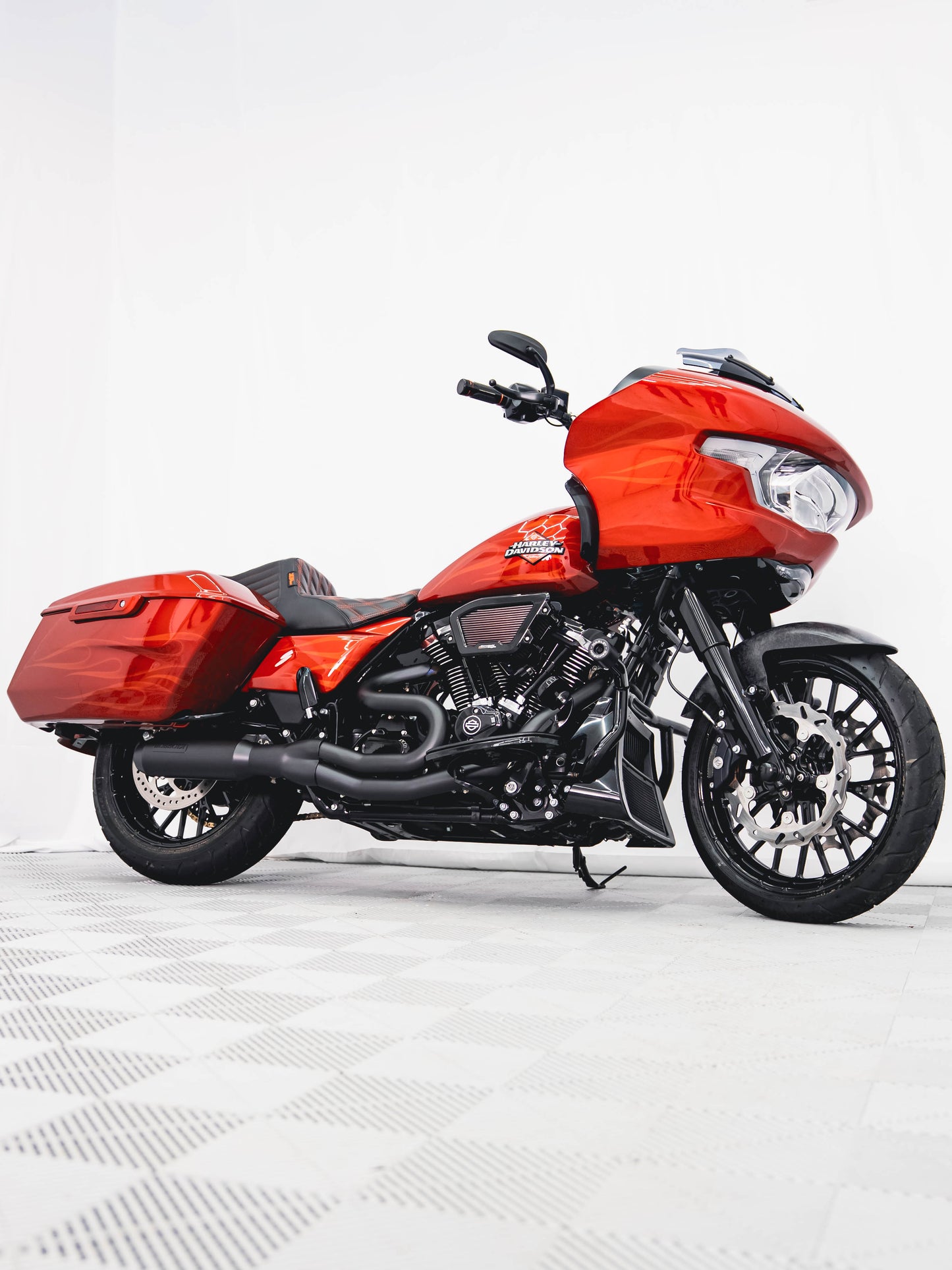 2025 ROAD GLIDE 190 MILES