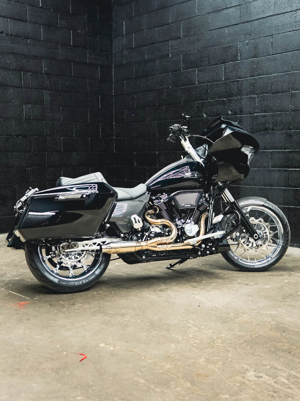 2024 ROAD GLIDE