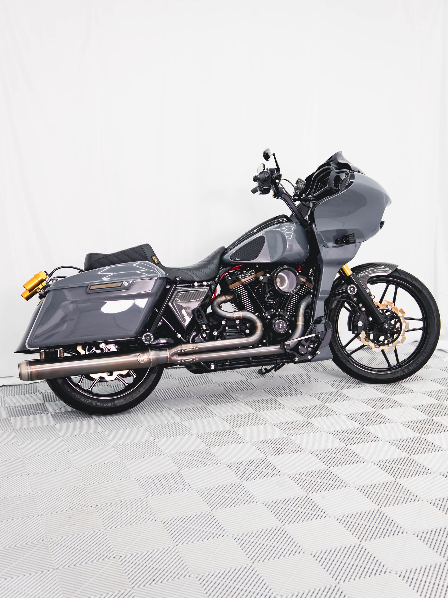 2022 ROAD GLIDE ST