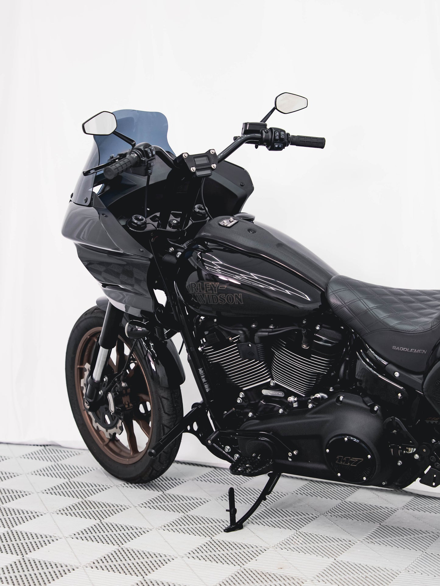 2024 LOW RIDER ST