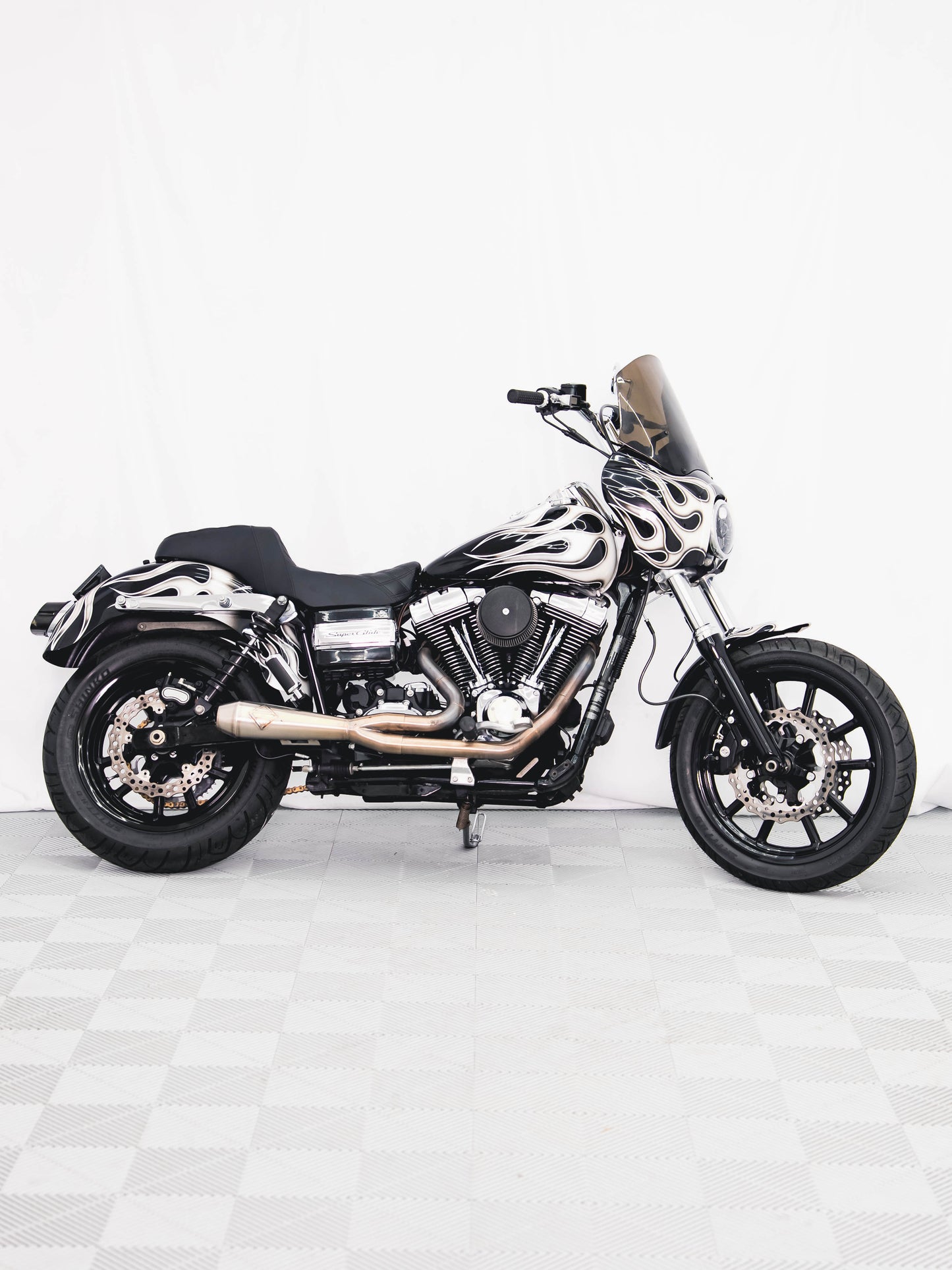 2011 SUPER GLIDE CUSTOM
