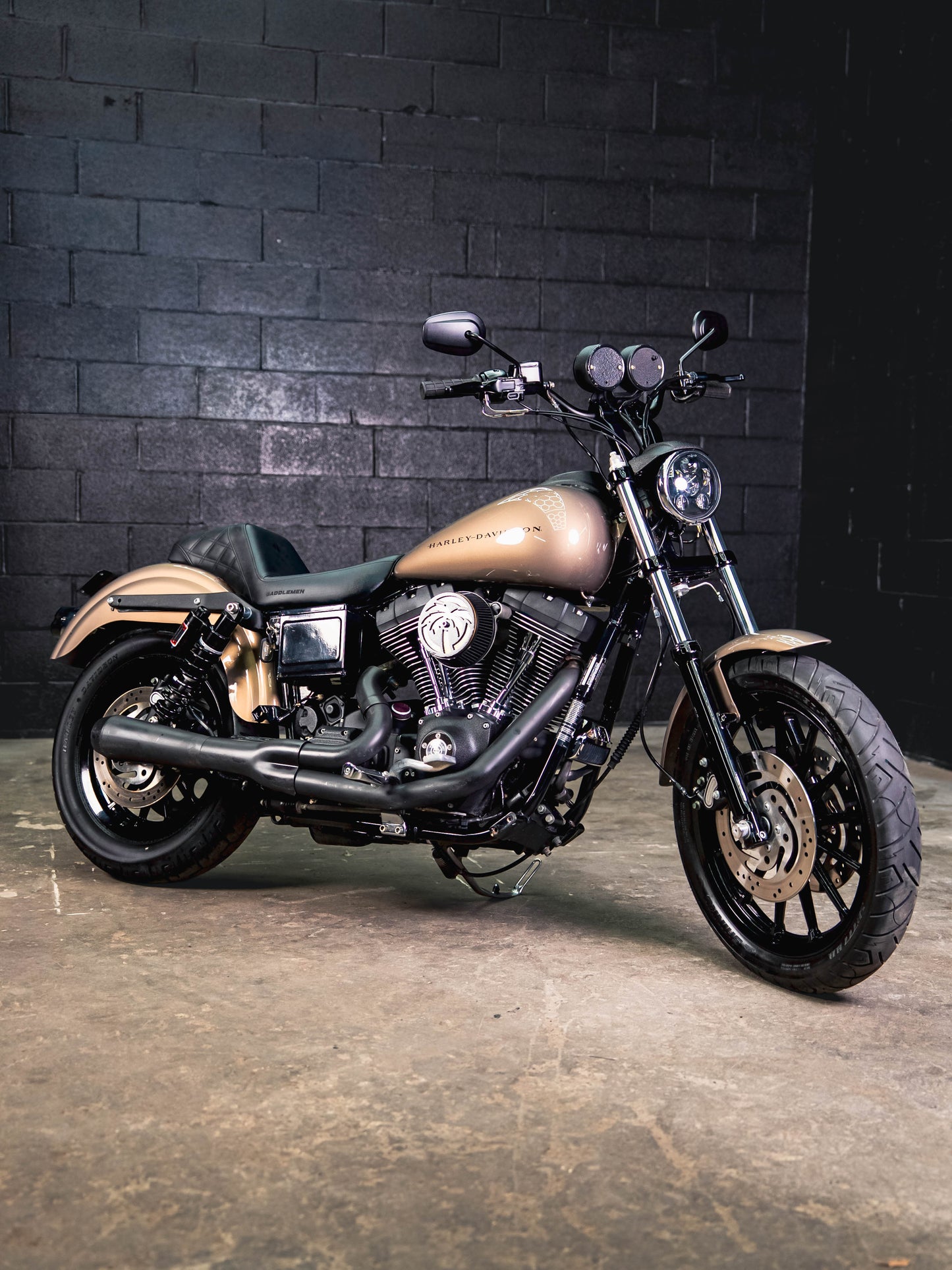 2005 FXDXi SMOKEY GOLD
