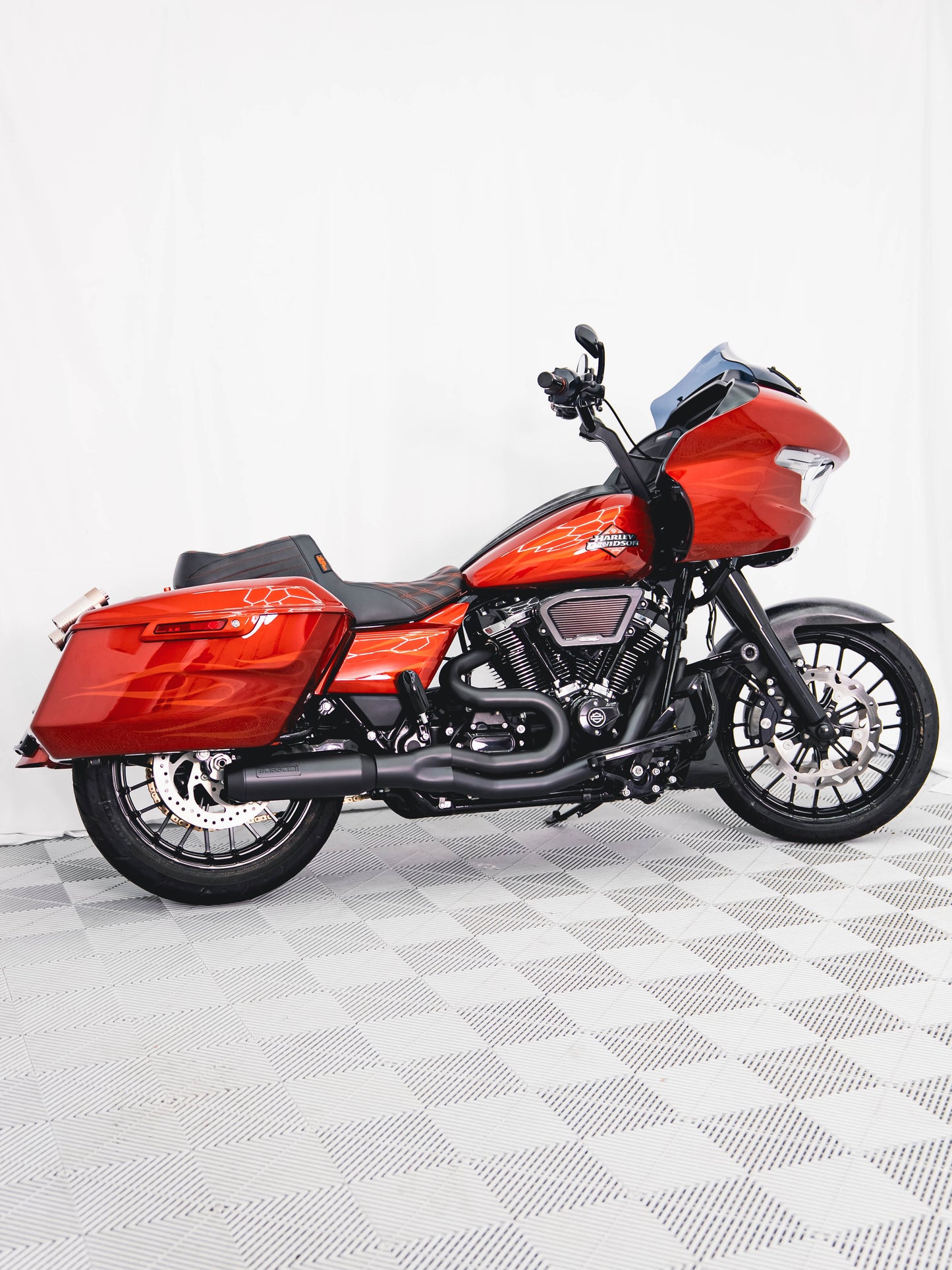 2025 ROAD GLIDE 190 MILES