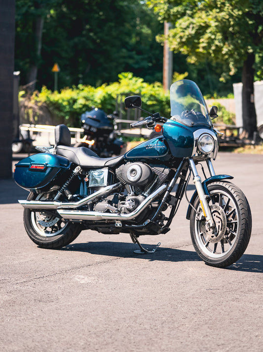 2001 FXDXT