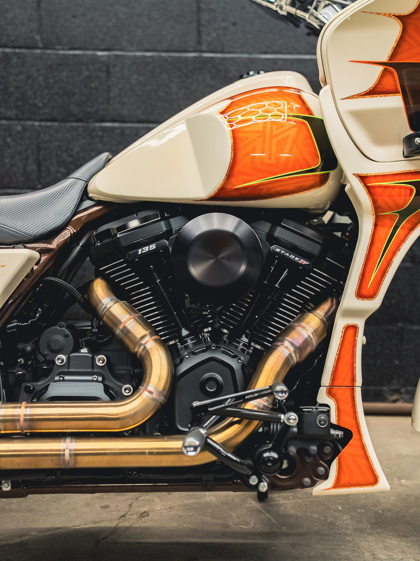 2022 ROAD GLIDE 135" CRATE MOTOR 155HP!