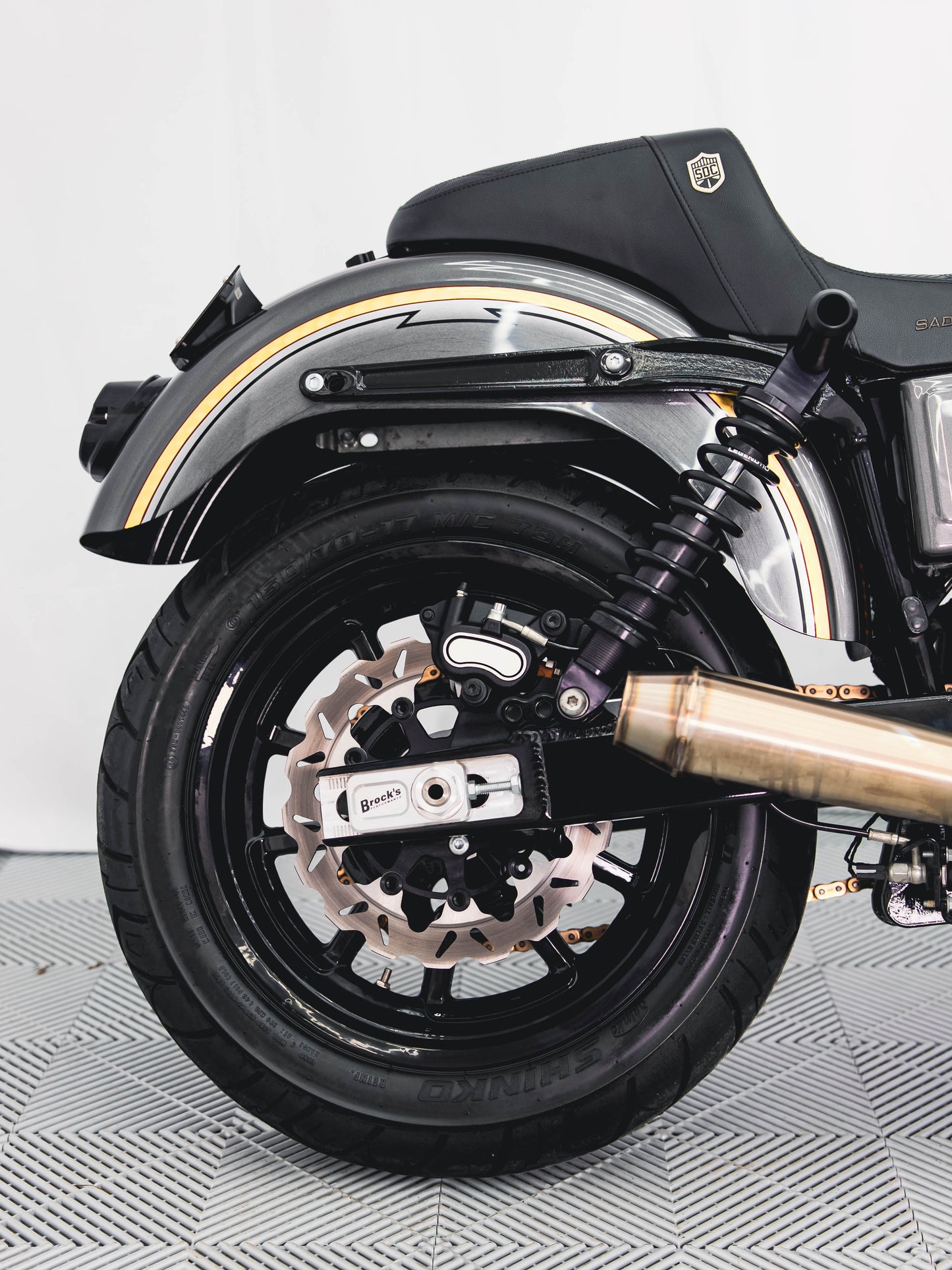 2016 FXDL