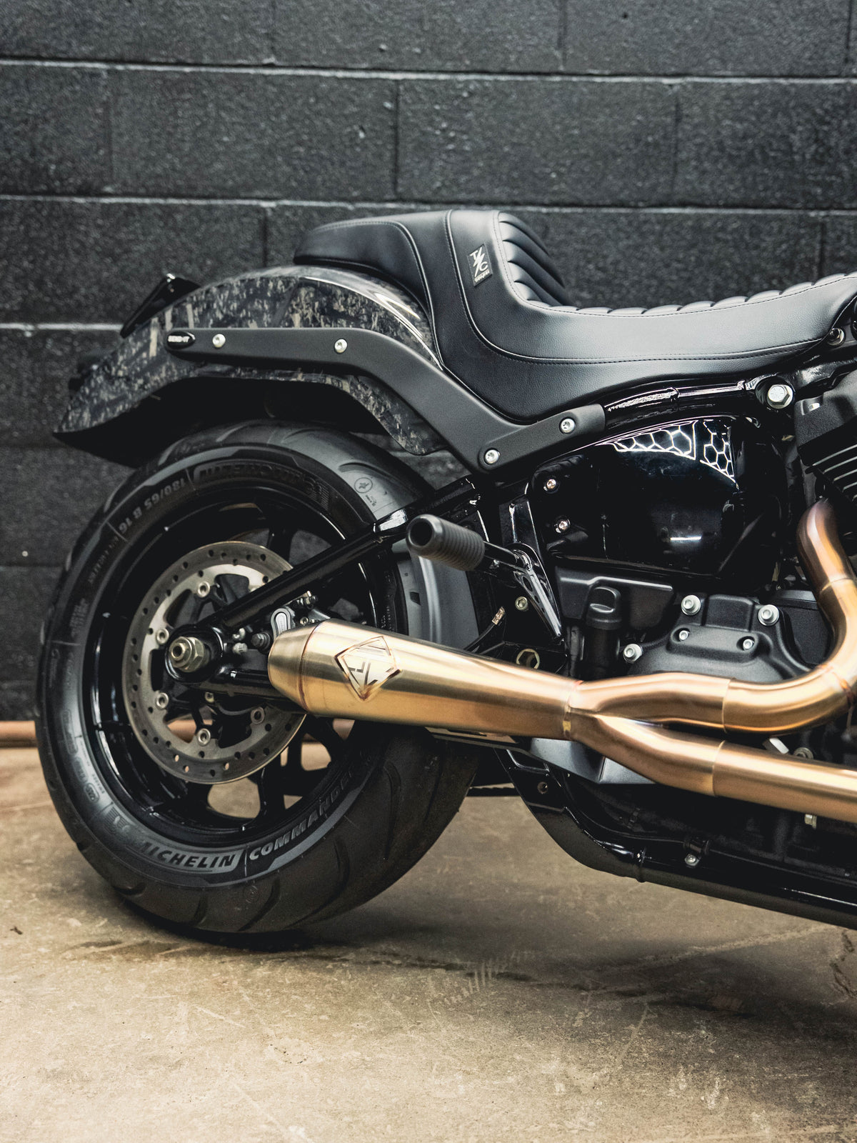 2022 FXLRS