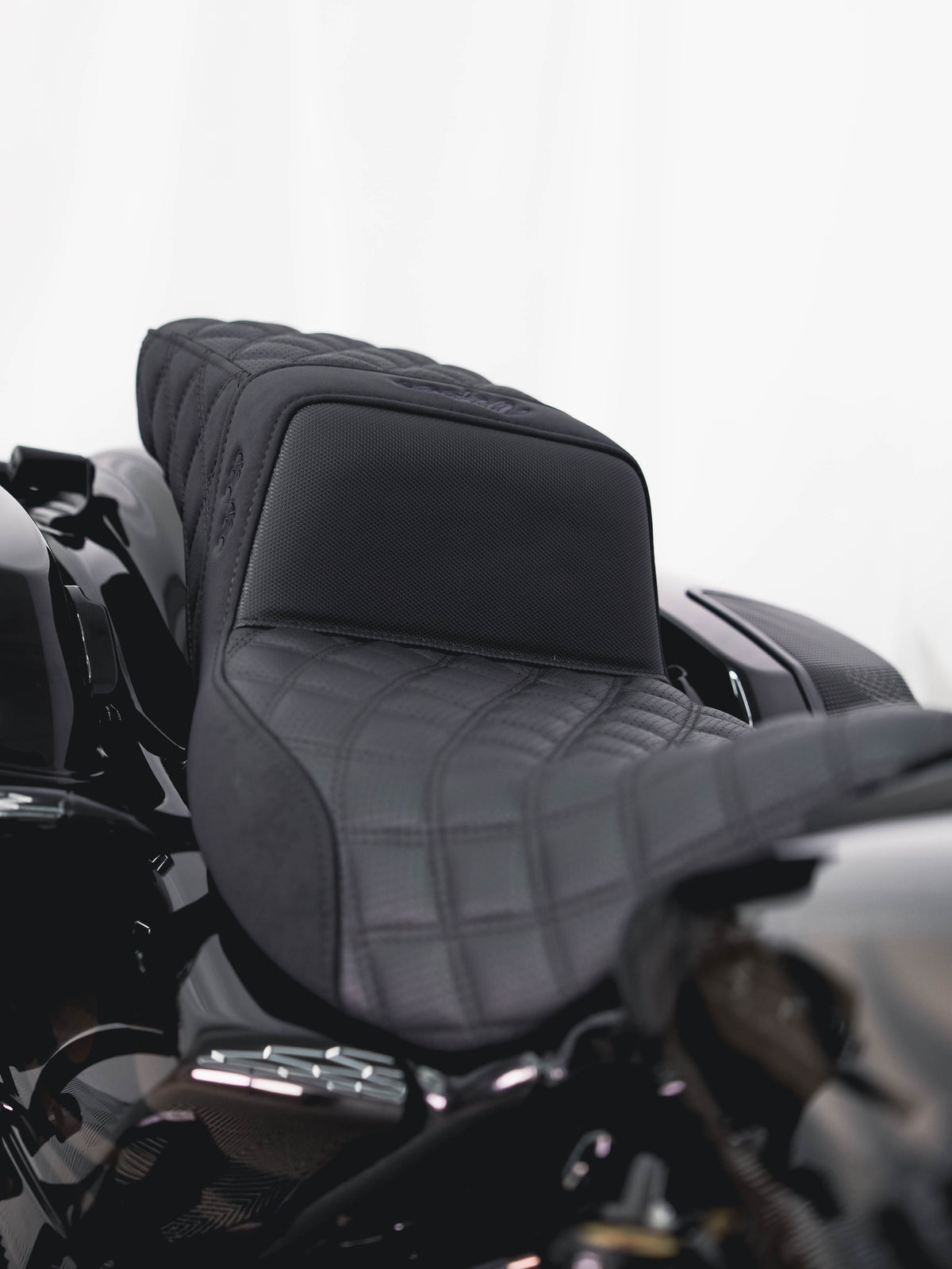 2018 ROAD KING 124"