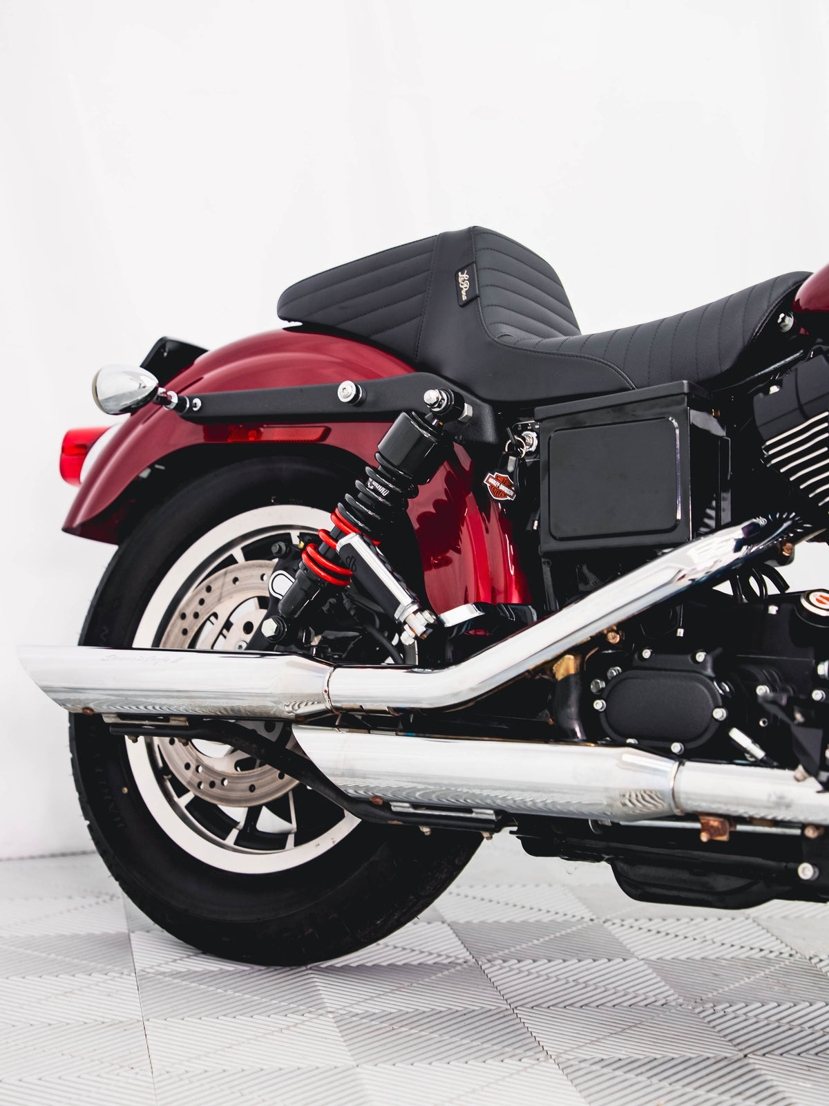 2005 FXDXI EFI 9K MILES! LAVA RED SUNGLO