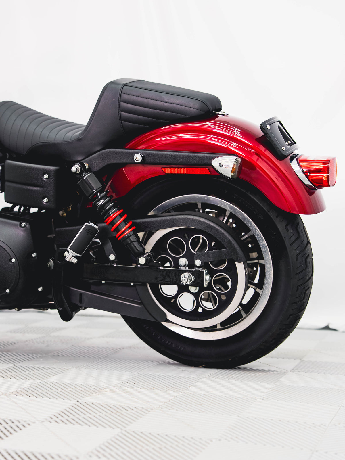 2005 FXDXI EFI 9K MILES! LAVA RED SUNGLO