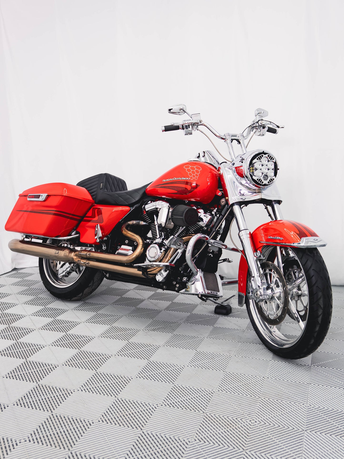 2017 ROAD KING TMAN 127"