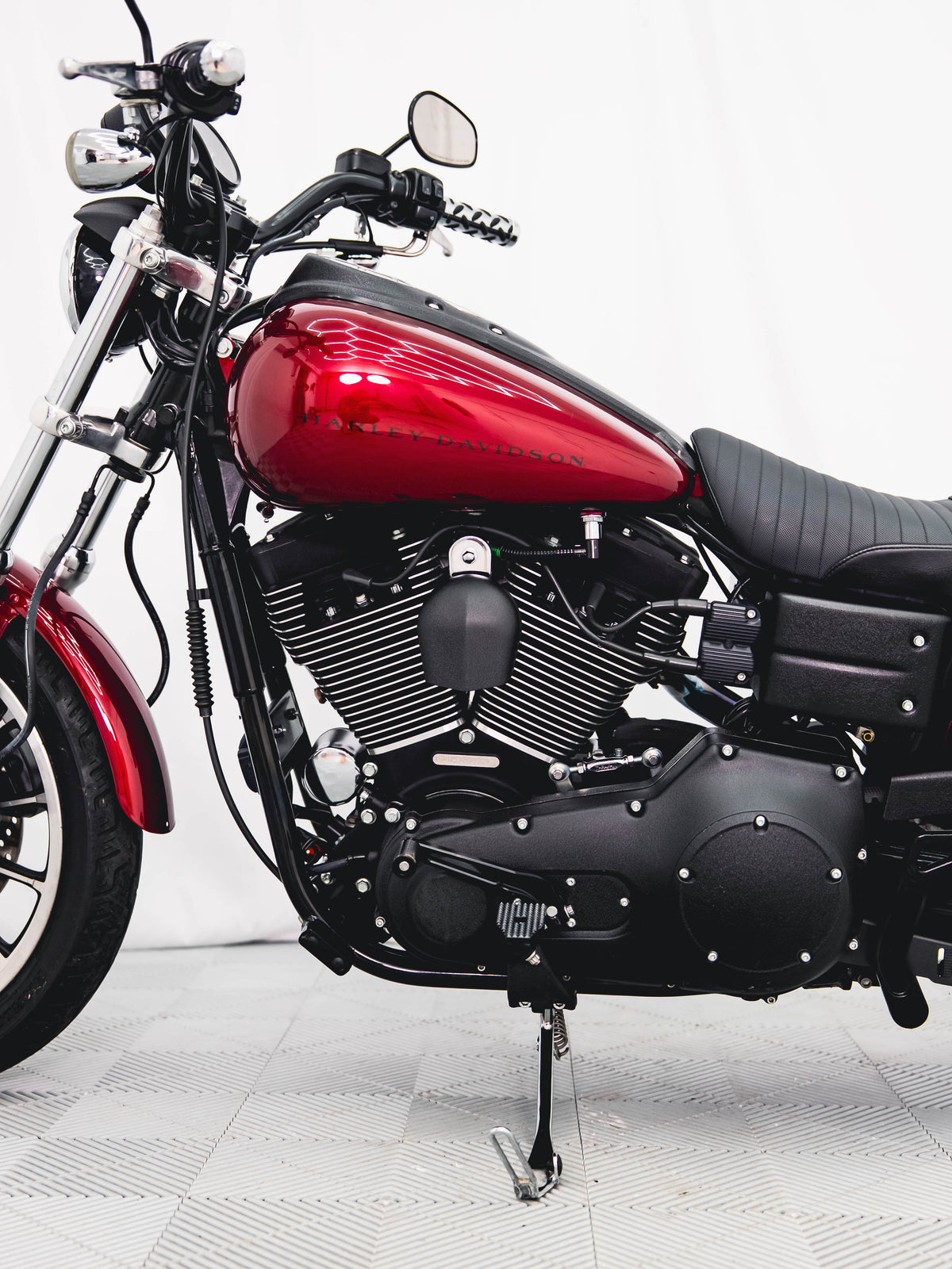 2005 FXDXI EFI 9K MILES! LAVA RED SUNGLO