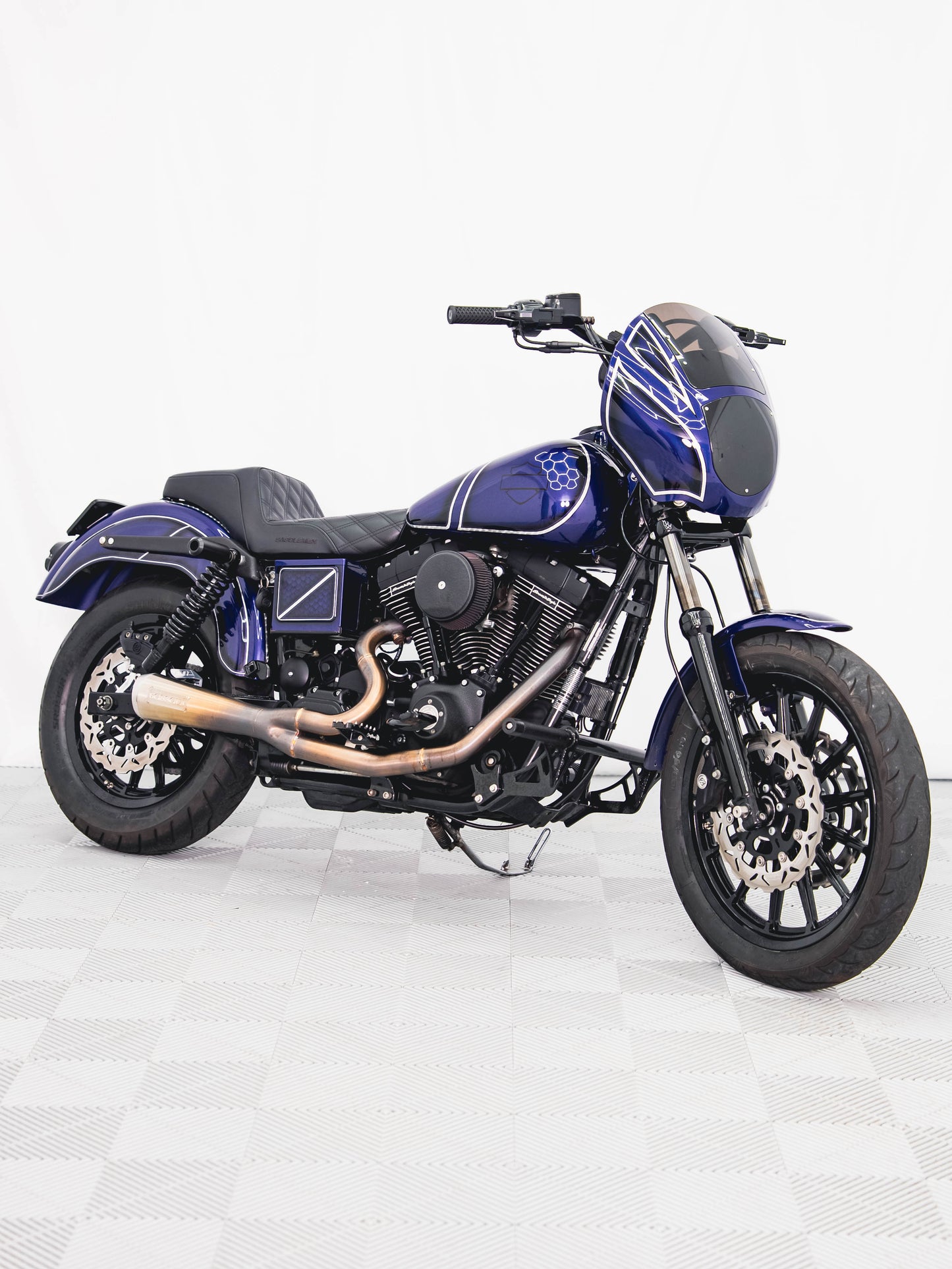 2002 FXDX 6K MILES. FRESH BUILD