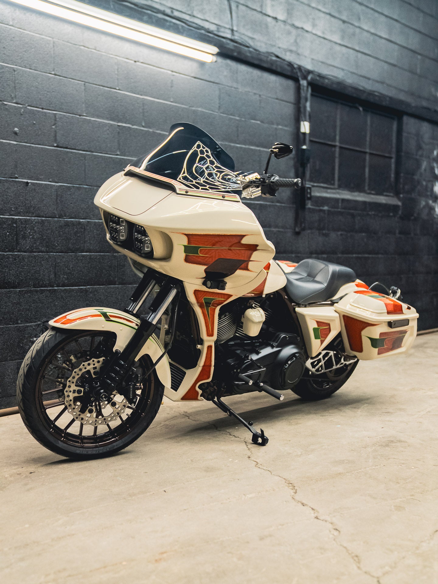 2022 ROAD GLIDE 135" CRATE MOTOR 155HP!