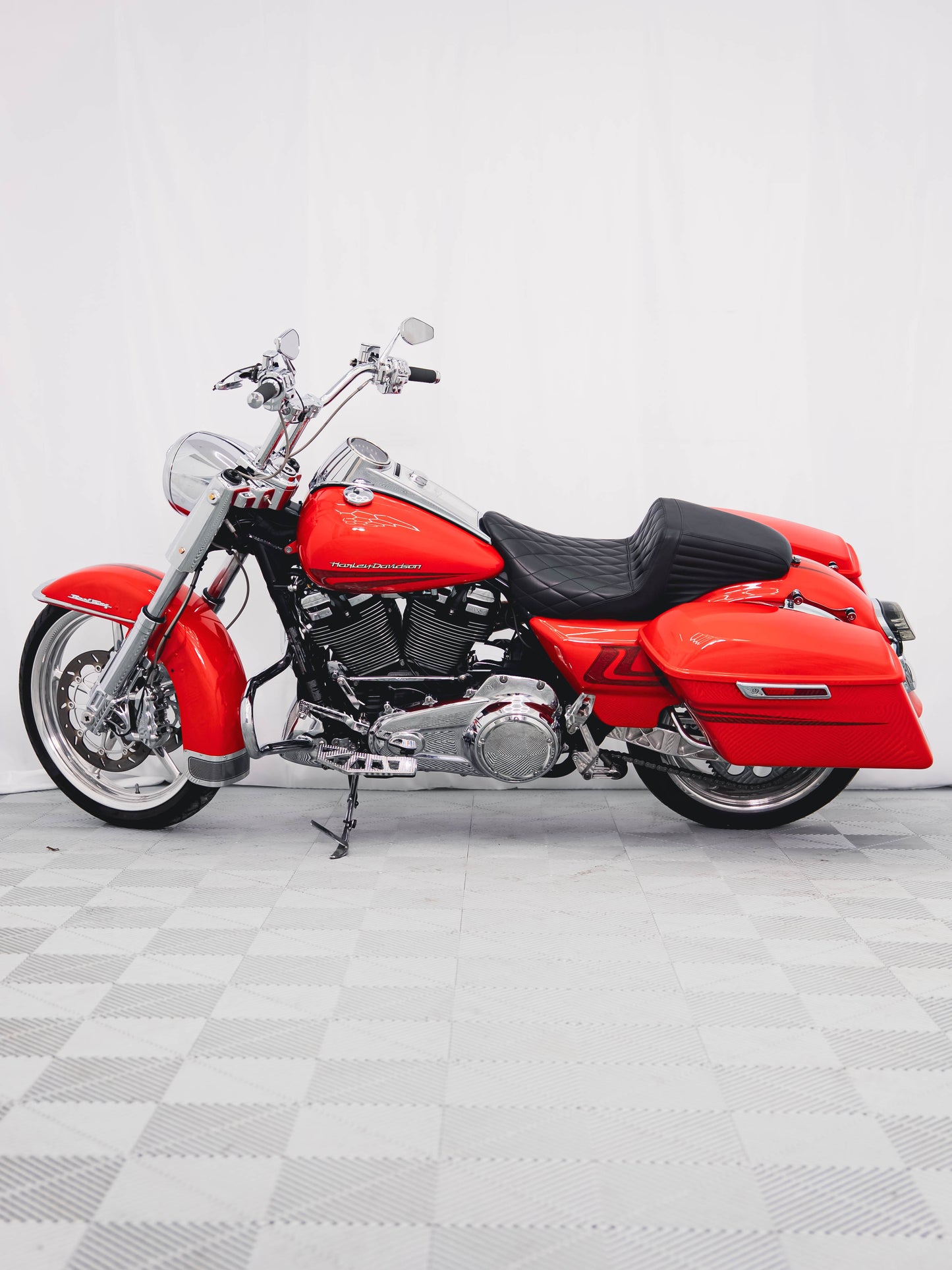2017 ROAD KING TMAN 127"