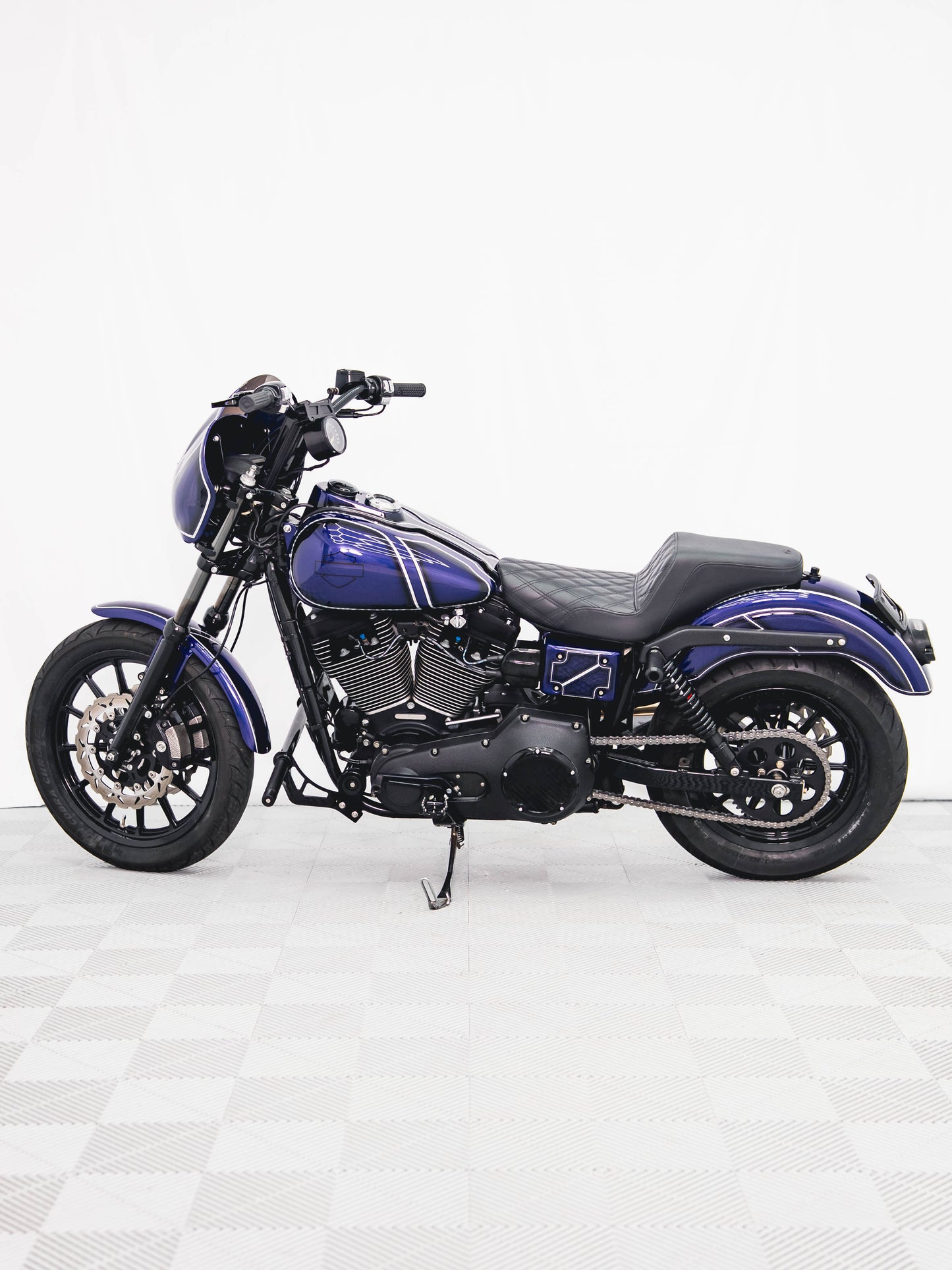 2002 FXDX 6K MILES. FRESH BUILD