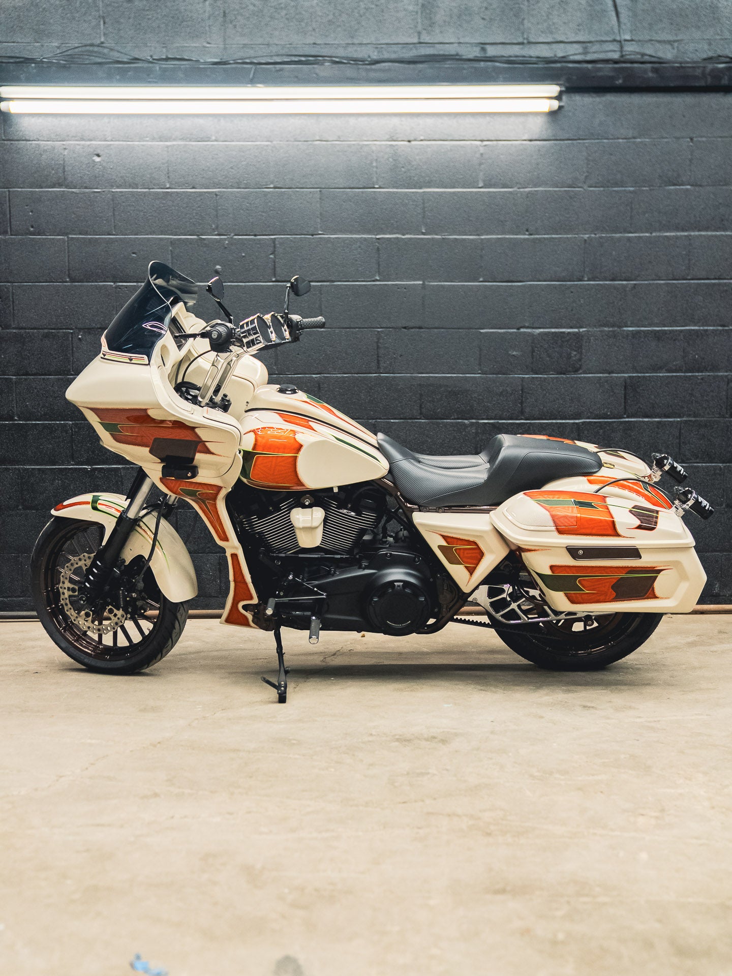 2022 ROAD GLIDE 135" CRATE MOTOR 155HP!