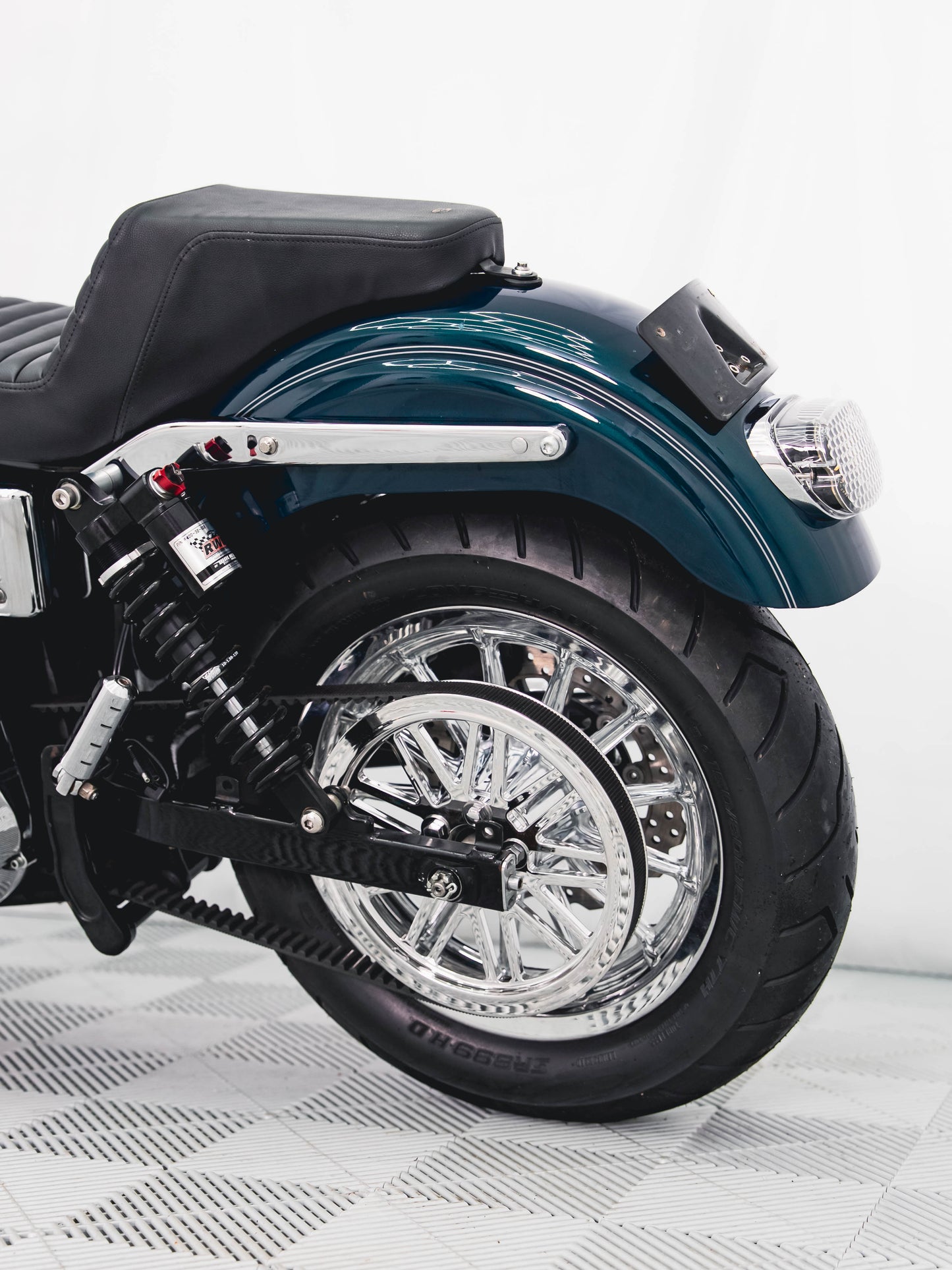 2002 FXDL JADE SUNGLO