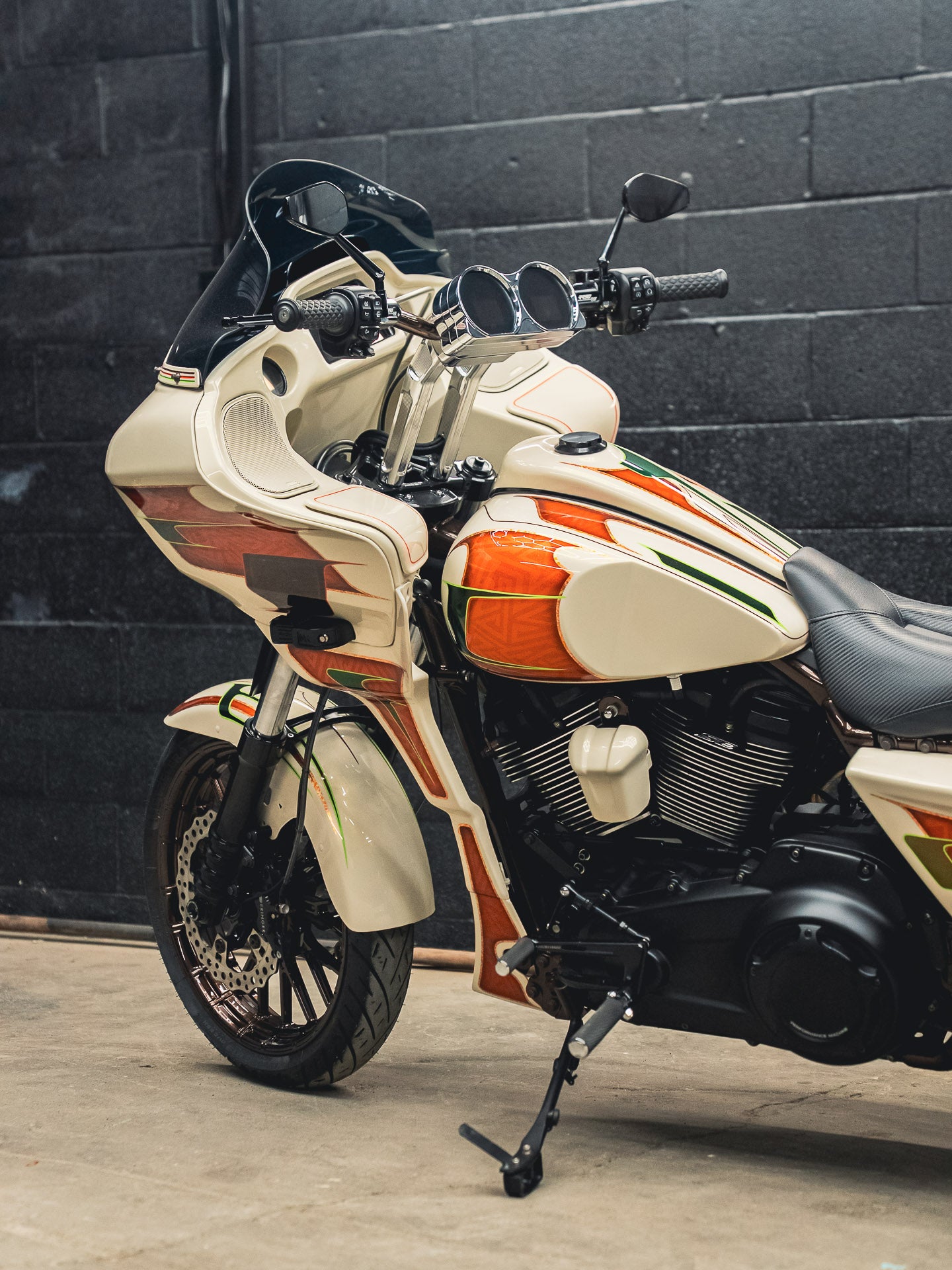 2022 ROAD GLIDE 135" CRATE MOTOR 155HP!