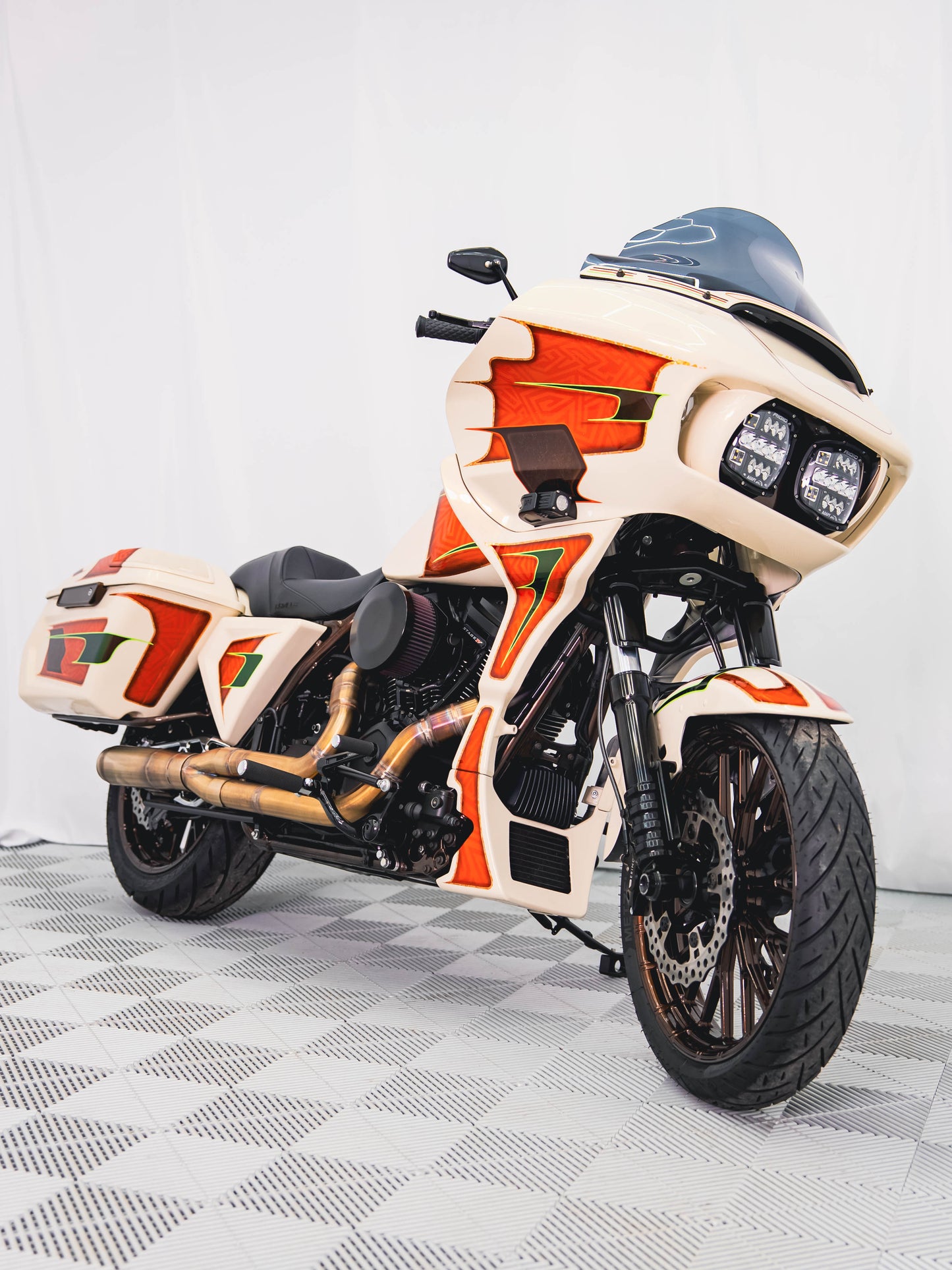 2022 ROAD GLIDE 135" CRATE MOTOR 155HP!