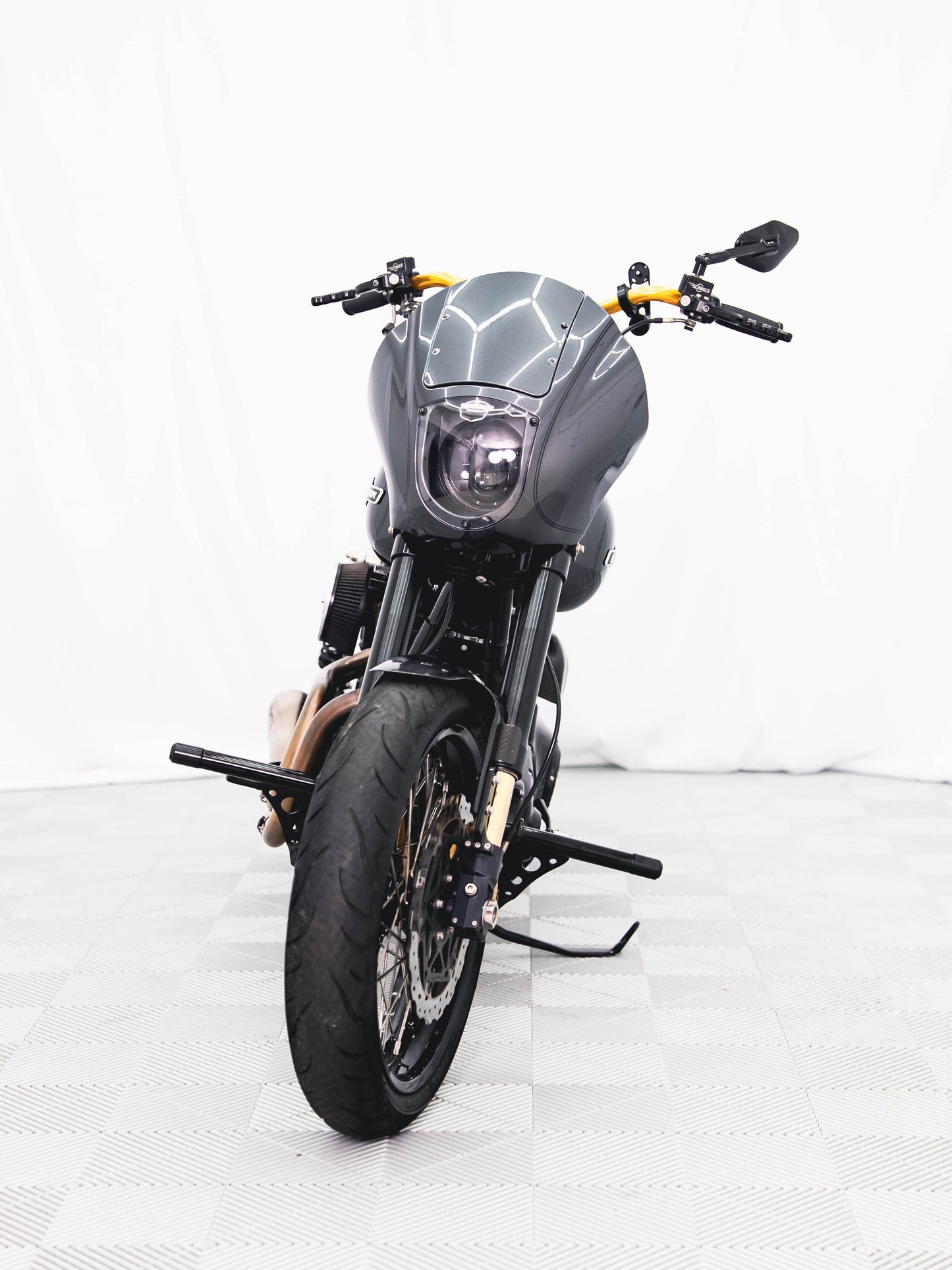 2005 FXDLI POPS GARAGE BUILD!