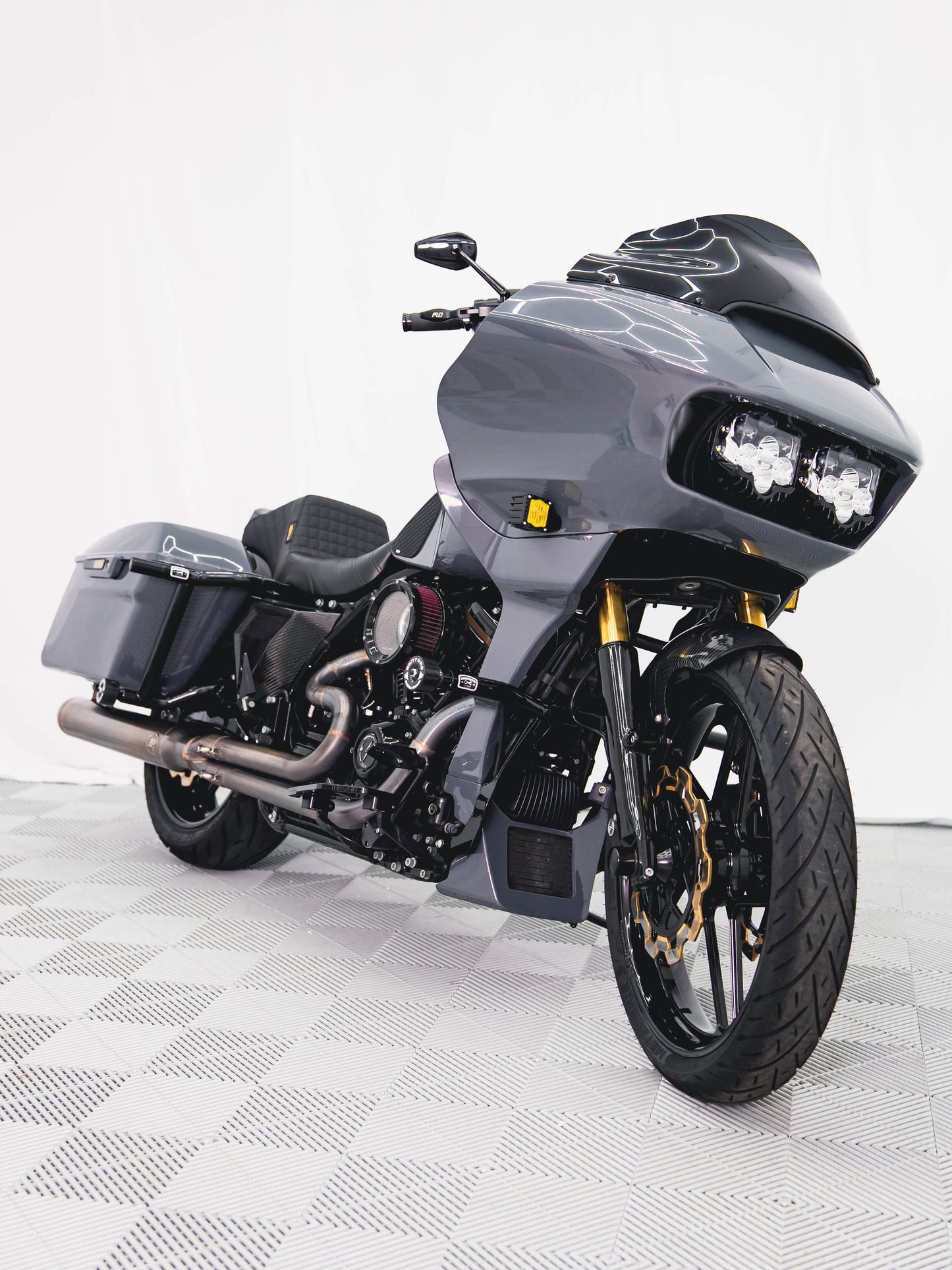 2022 ROAD GLIDE ST