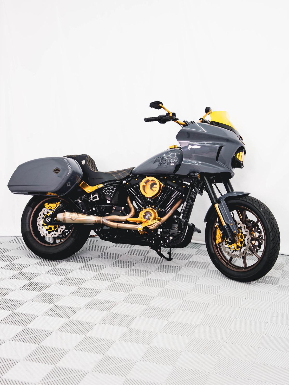 2022 LOW RIDER ST