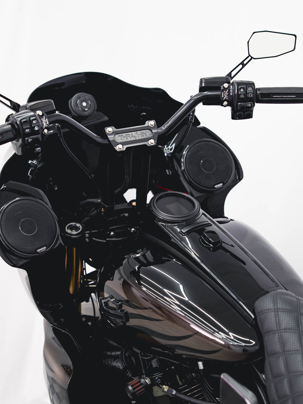 2018 ROAD KING 124"