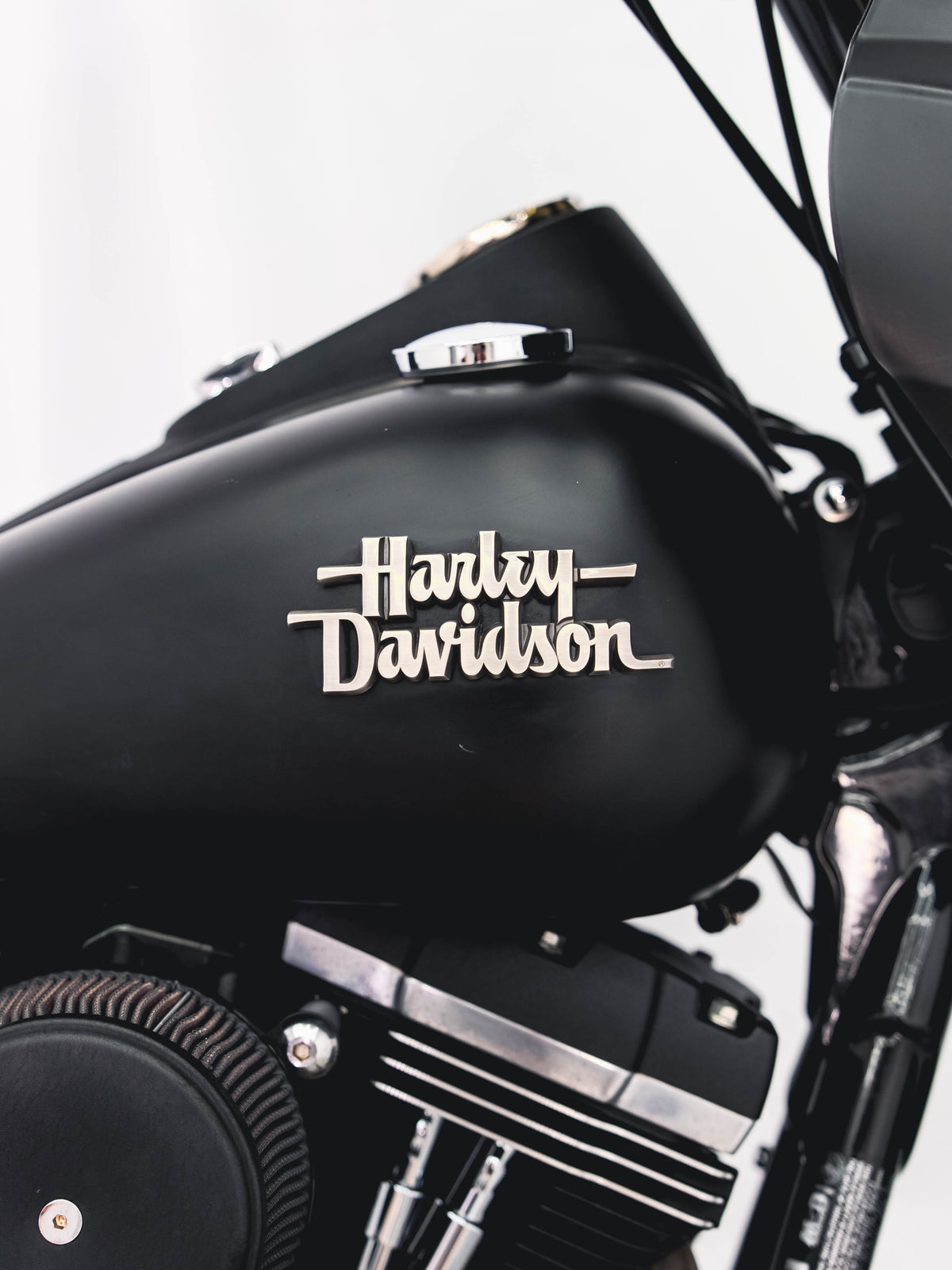 2017 FXDB