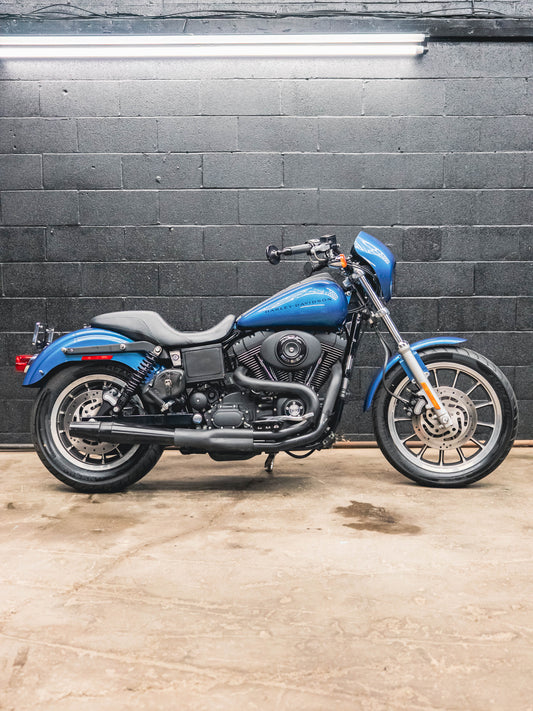 2005 FXDXi