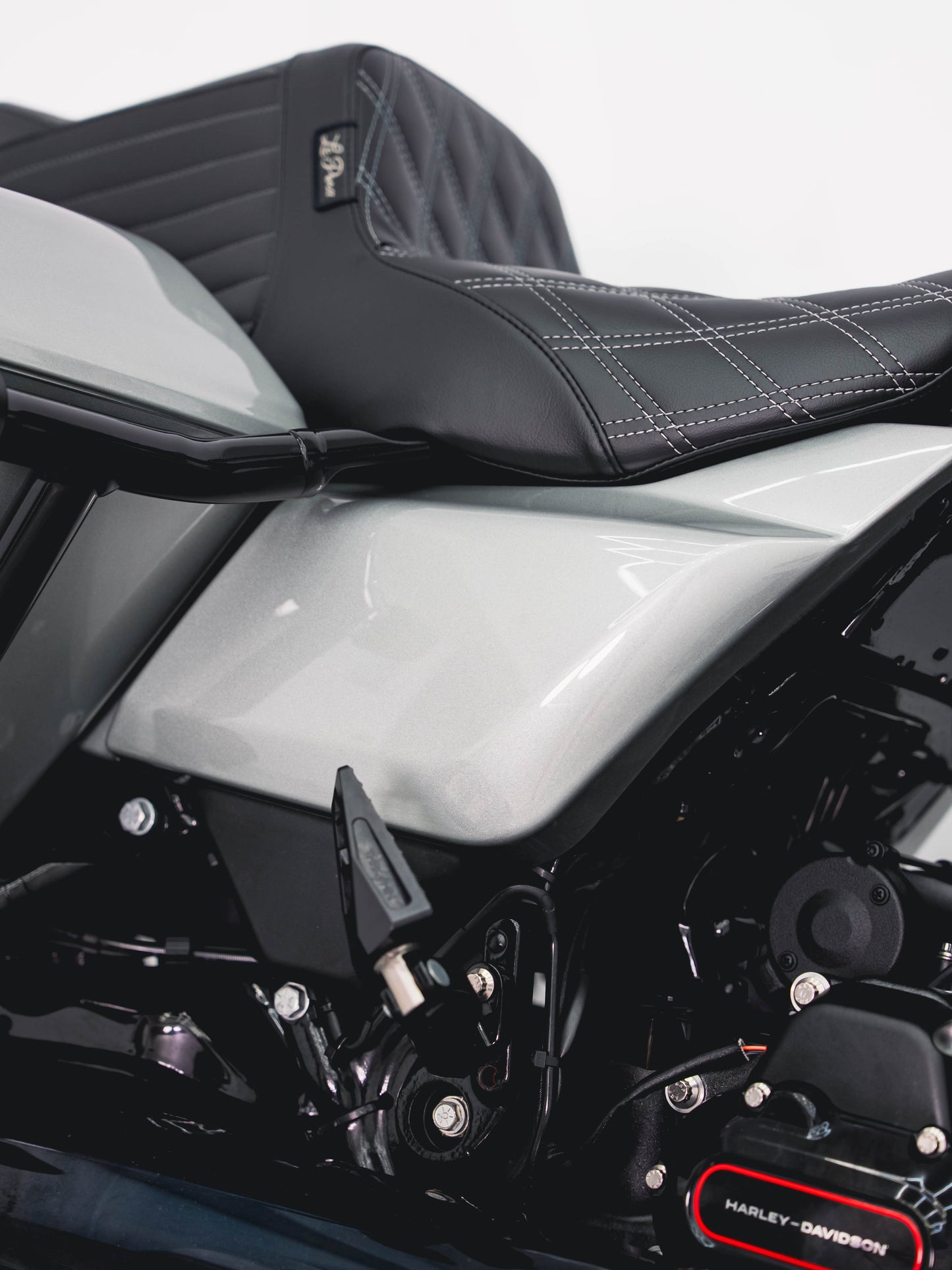2025 CVO ST SE 135" FULL OHLINS
