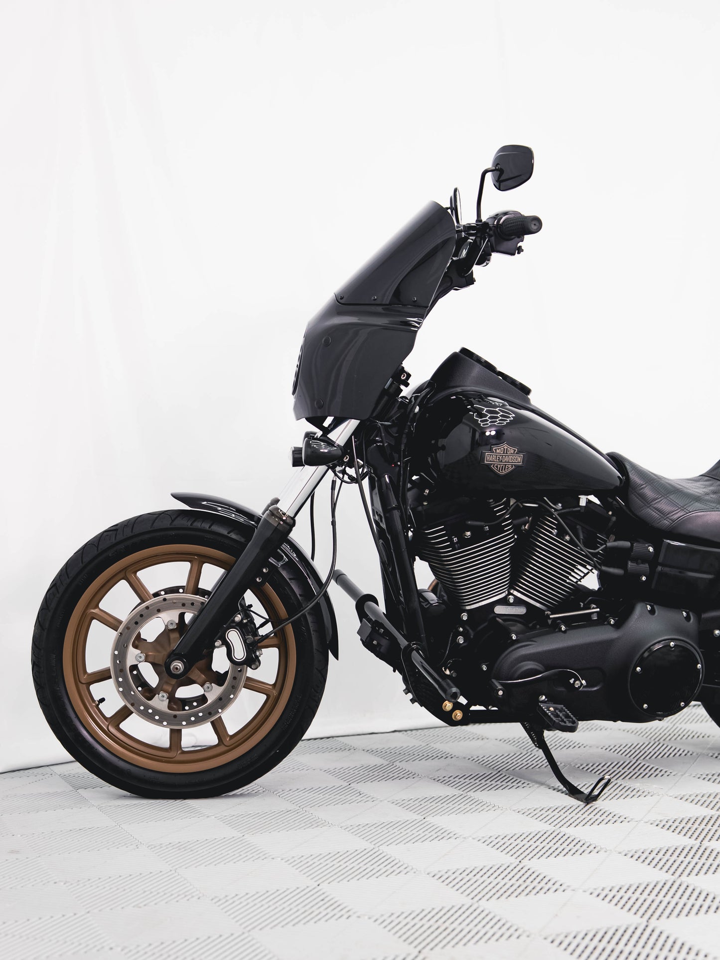 2017 FXDLS