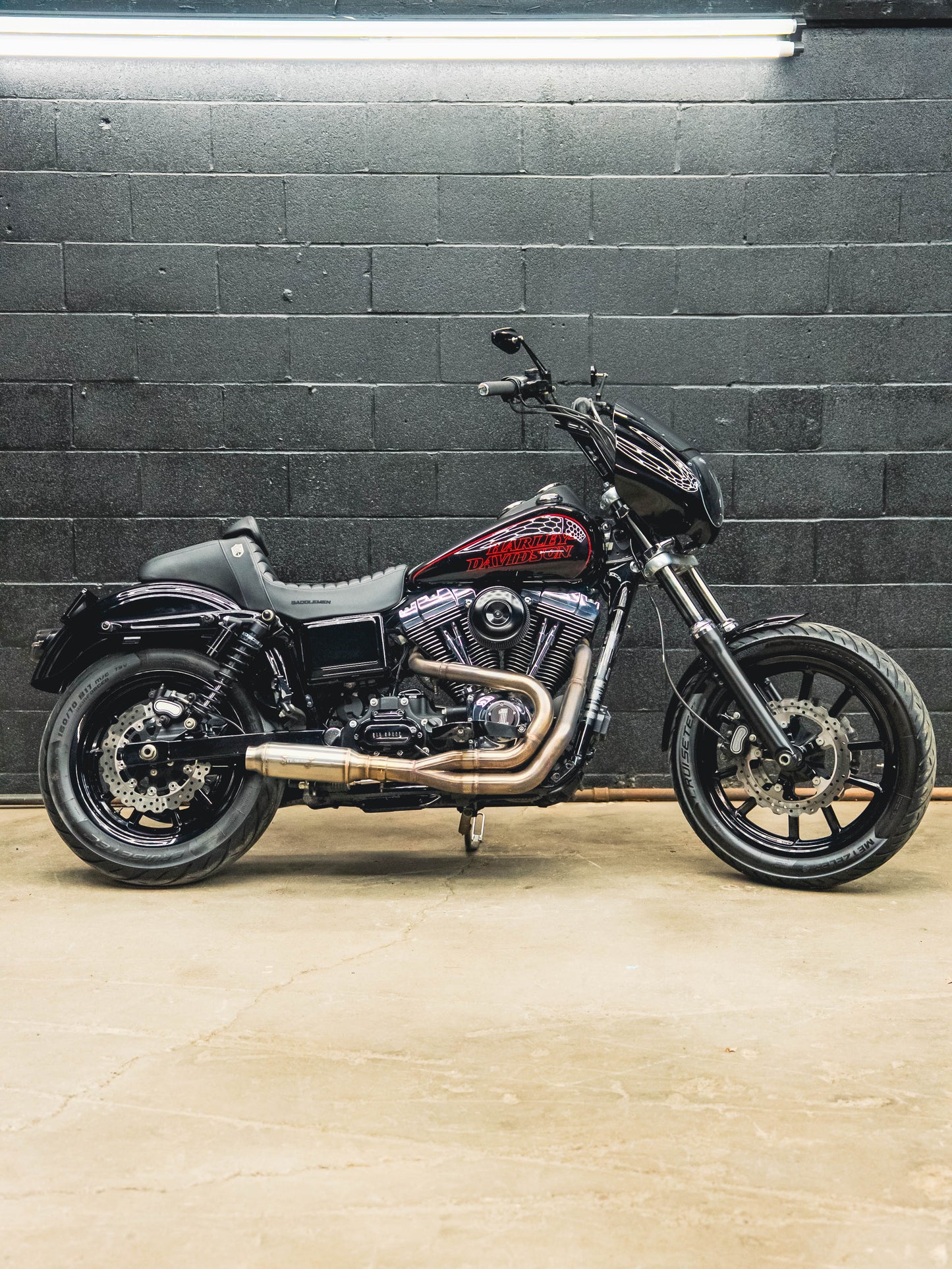2015 FXDL